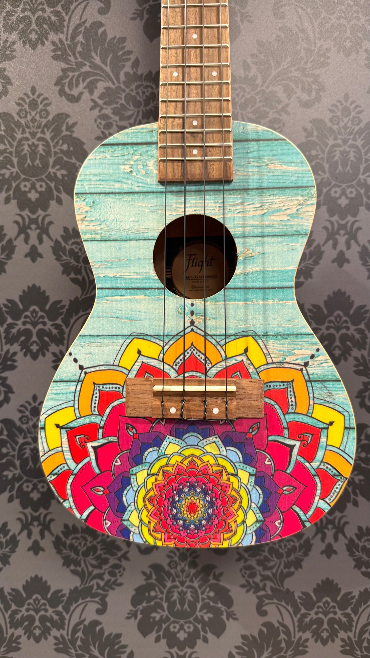 Flight AUC-33 Mansion Orchid Concert Ukulele