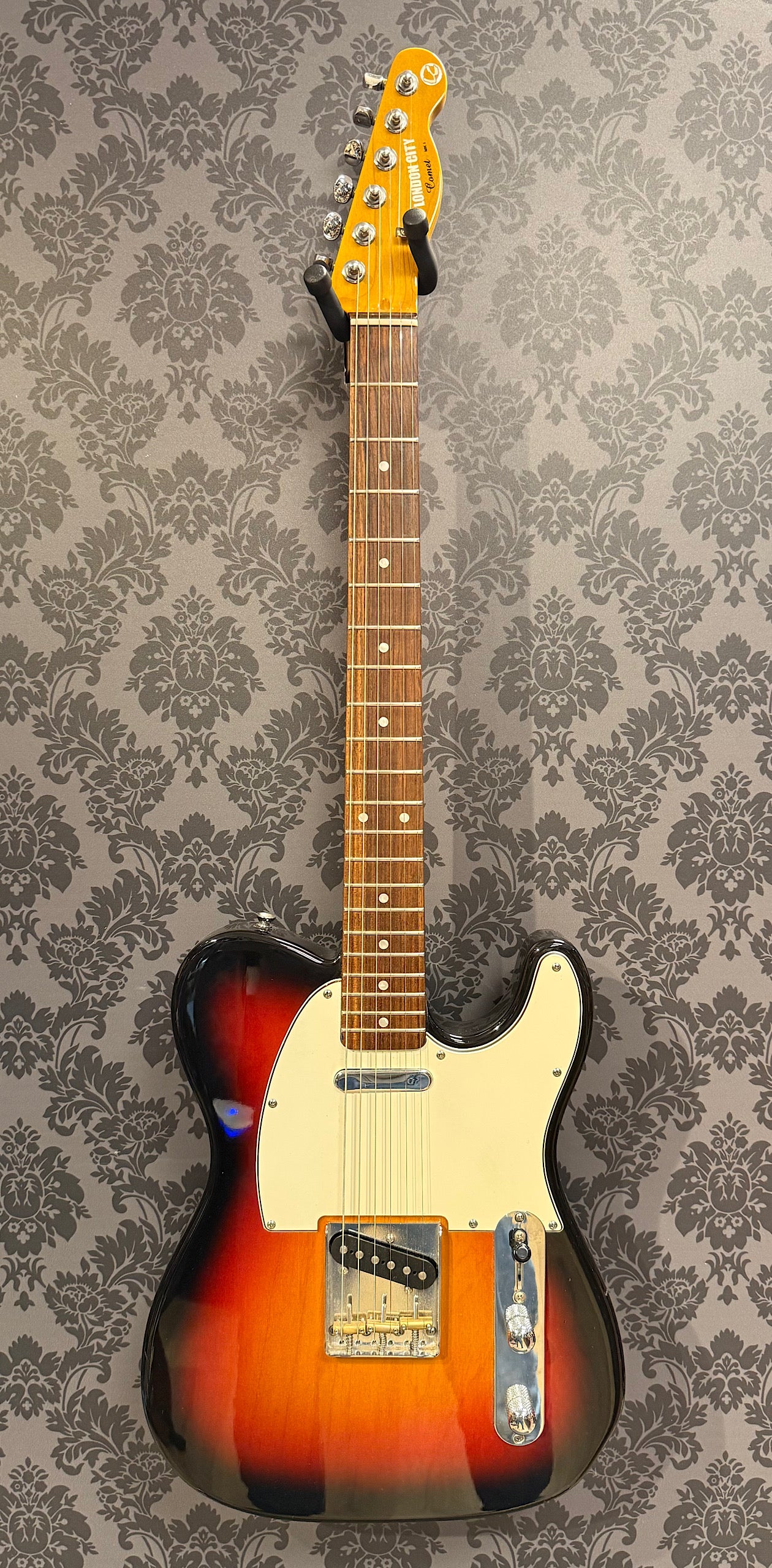 London City Comet MK1 Telecaster Sunburst (occasion)
