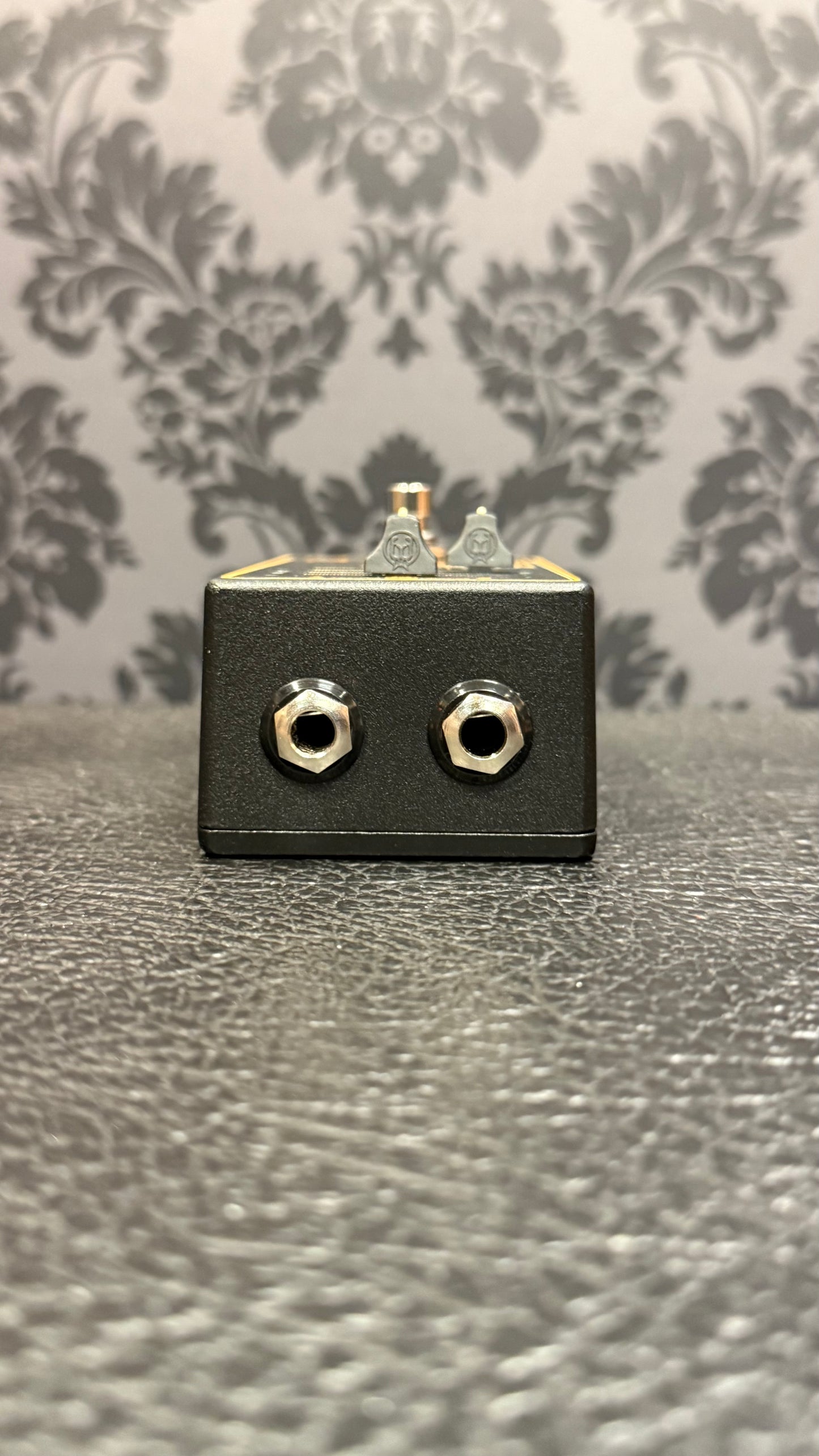 Walrus Audio Fundamental Fuzz