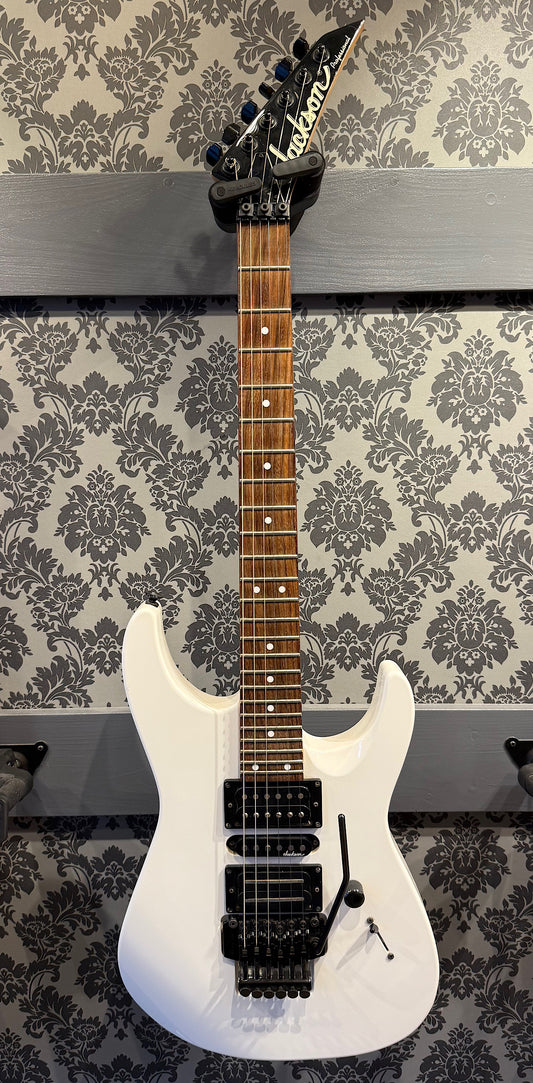 Jackson Dinky professional WH (occasion)