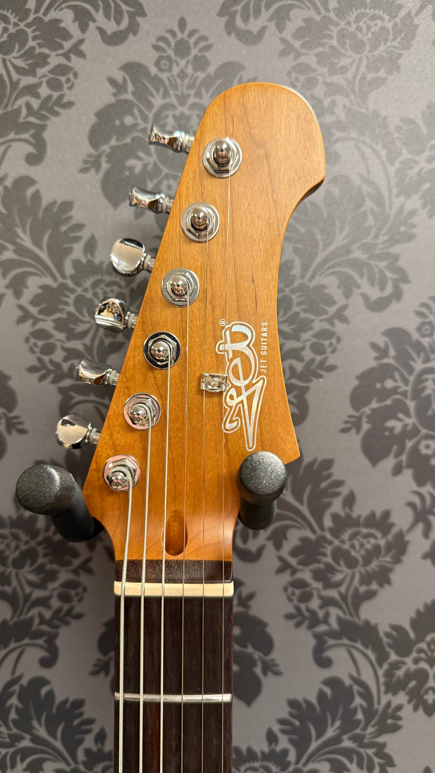 JET Guitars JJ350 Baritone