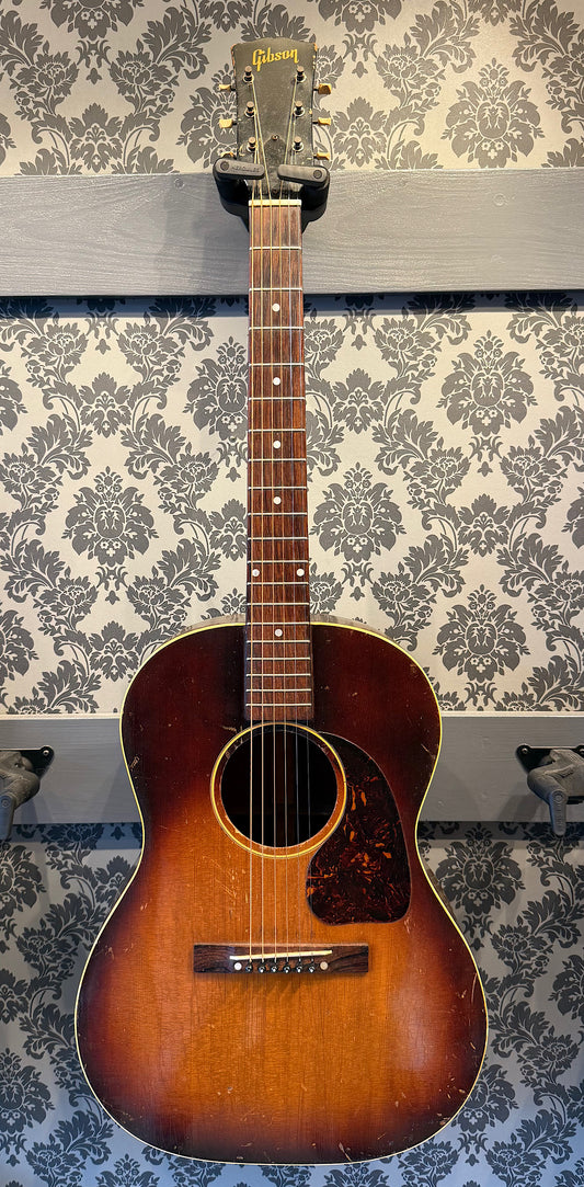 Gibson LG-2 1947 incl.case (occasion)