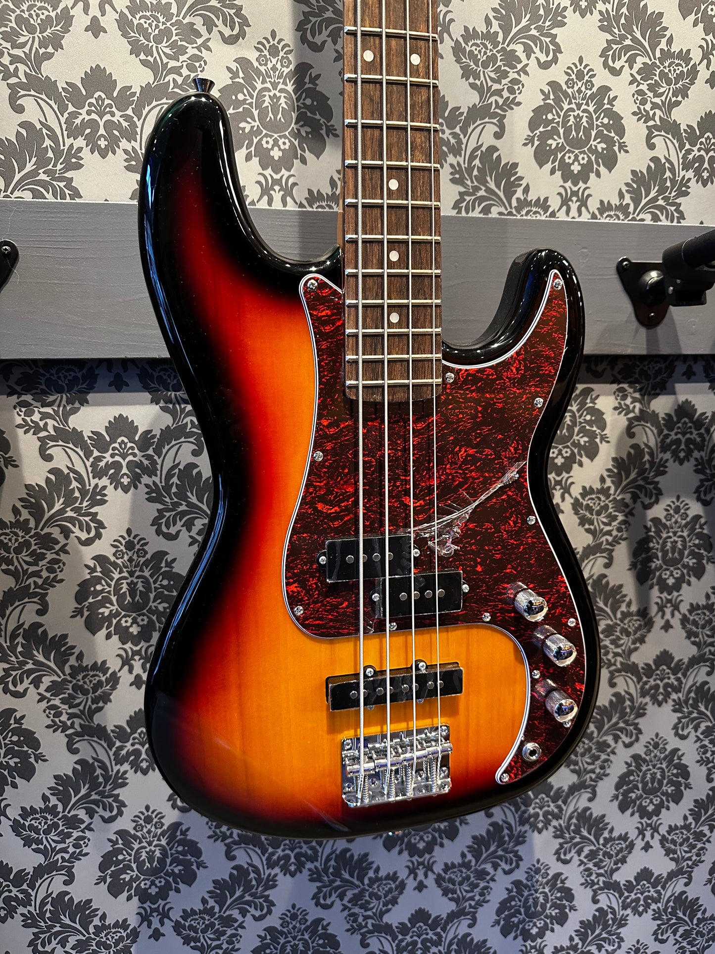 Eko PJ300-SB Tribute Sunburst