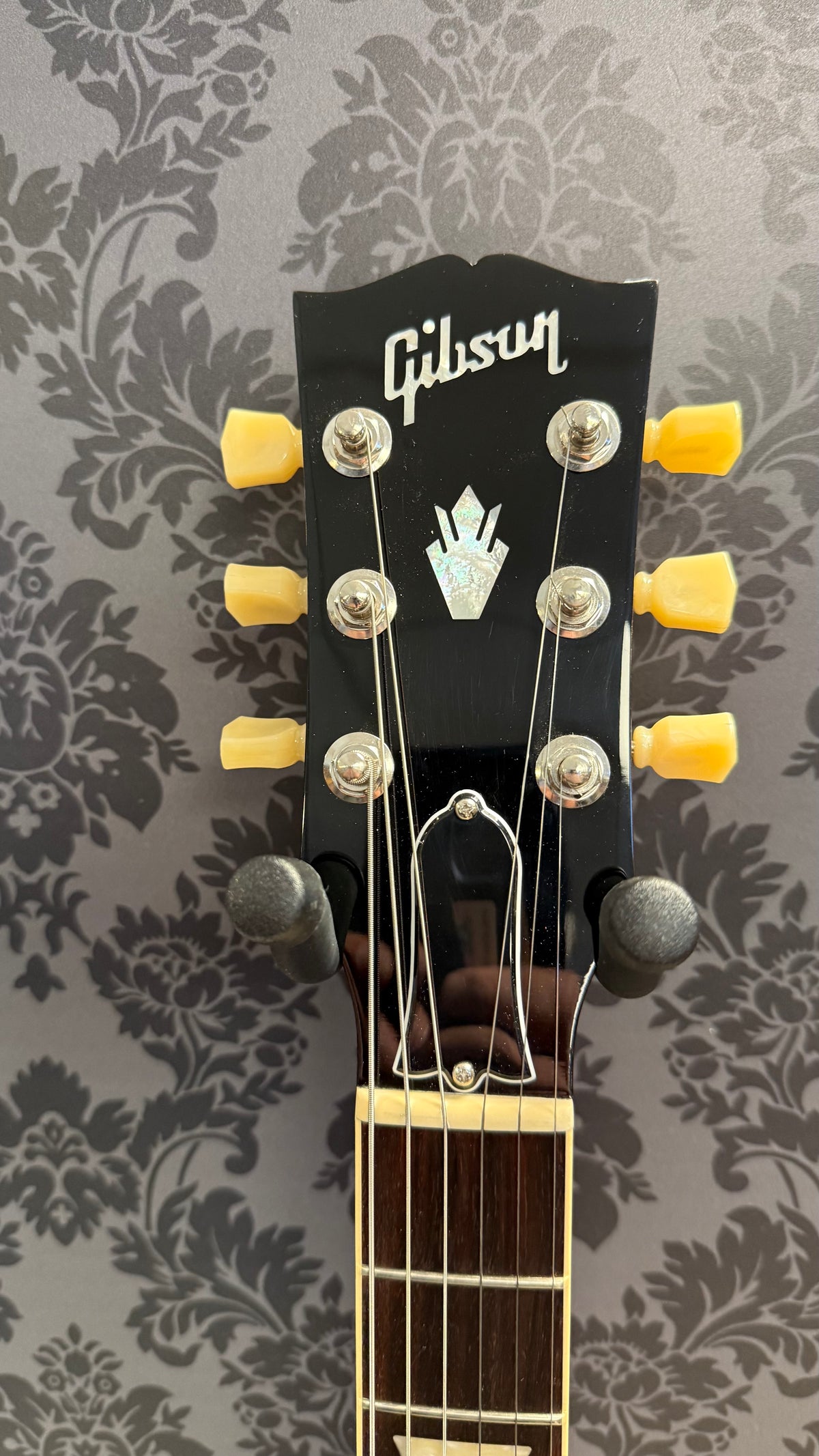 Gibson SG 61 Standard Maestro VC + Case (occasion)