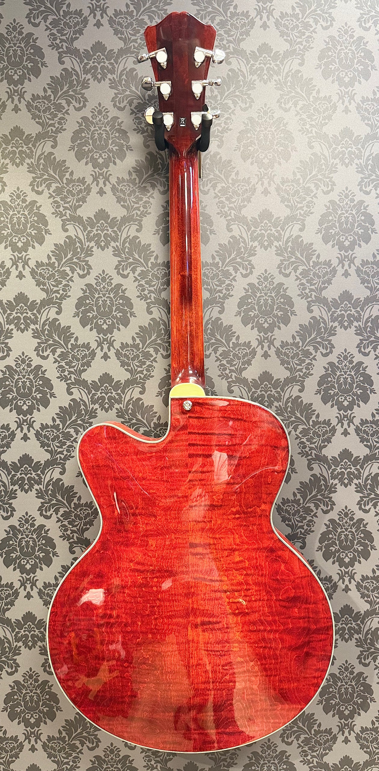Eastman AR503-CE 16" Archtop (B-Stock)