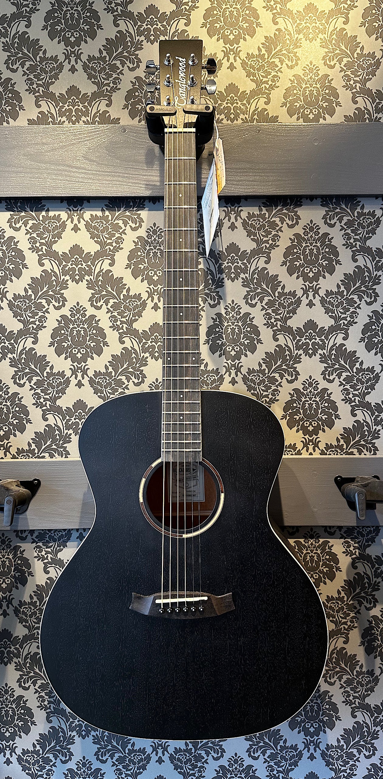 Tanglewood TWBB OE Blackbird