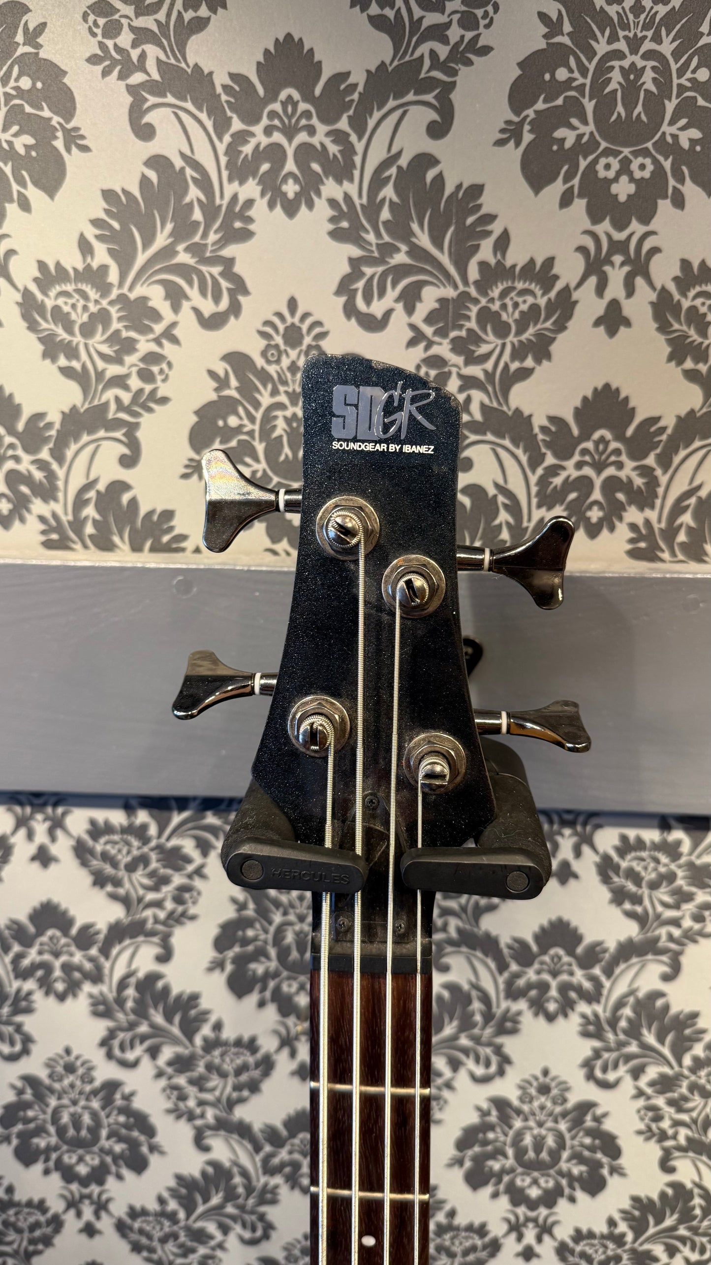 Ibanez SR300E-IPT Bass (occasion)