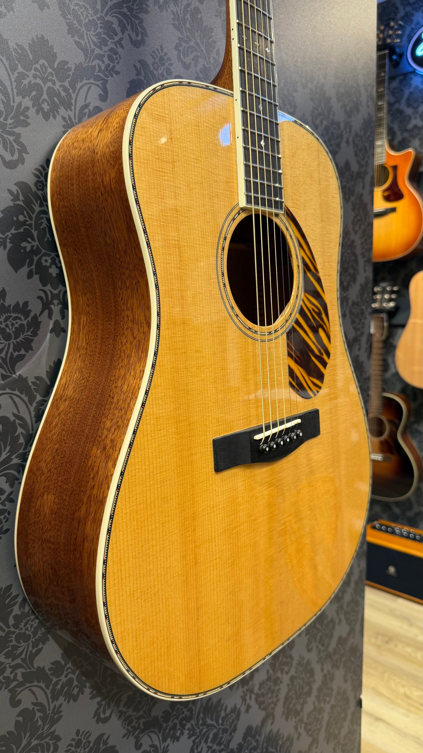 Fender Paramount PD-220E Natural incl.case (occasion)