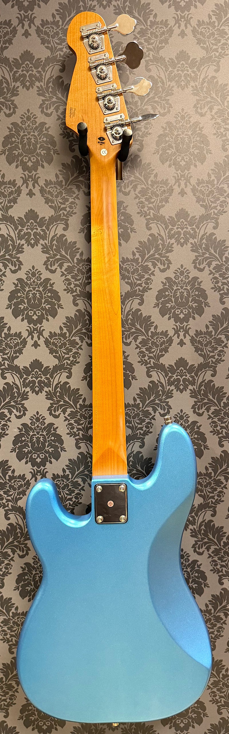 Patina PPJB-3 bass Lake Blue Nitro Finish