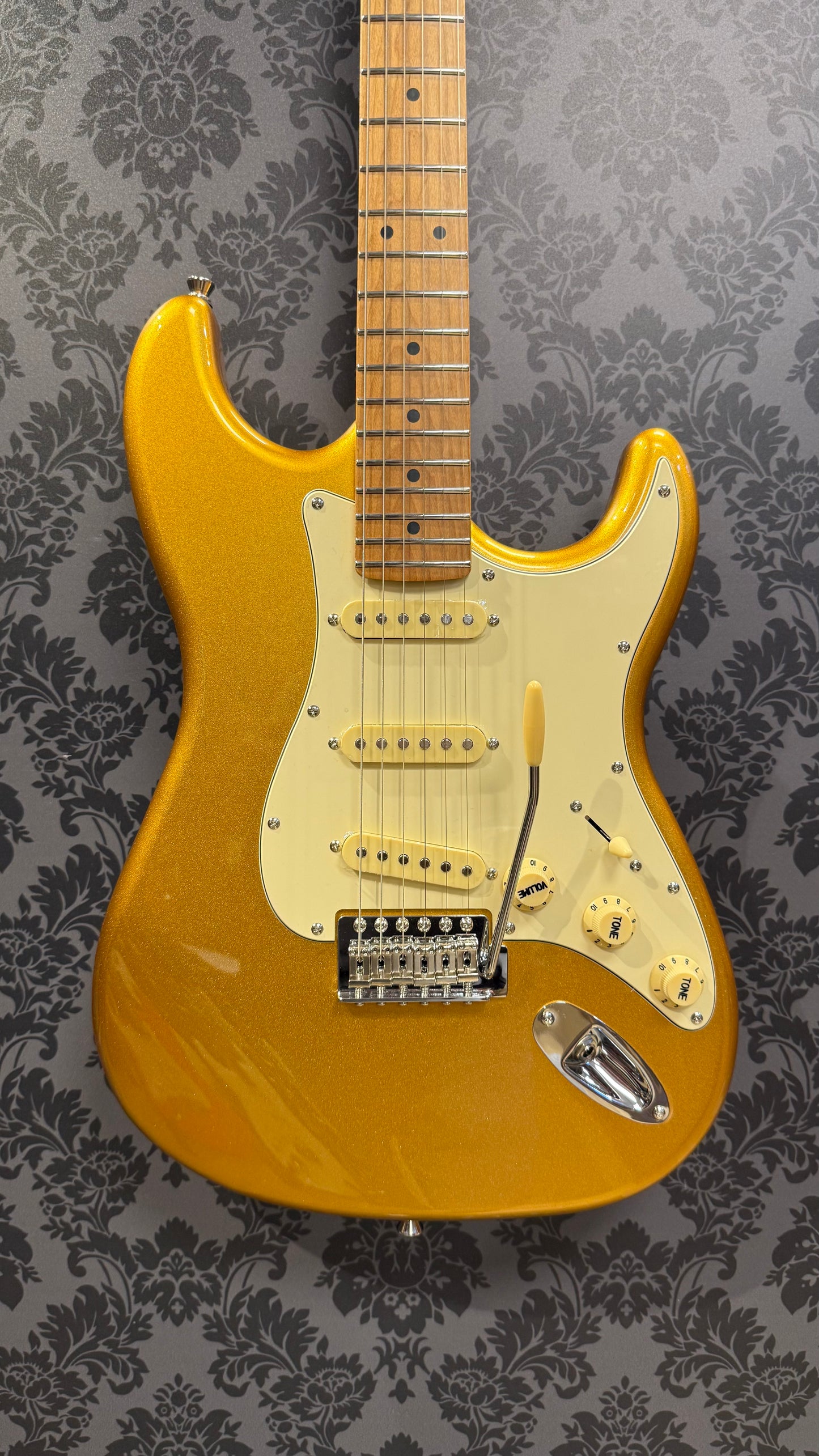 JET Guitars JS-300 Gold