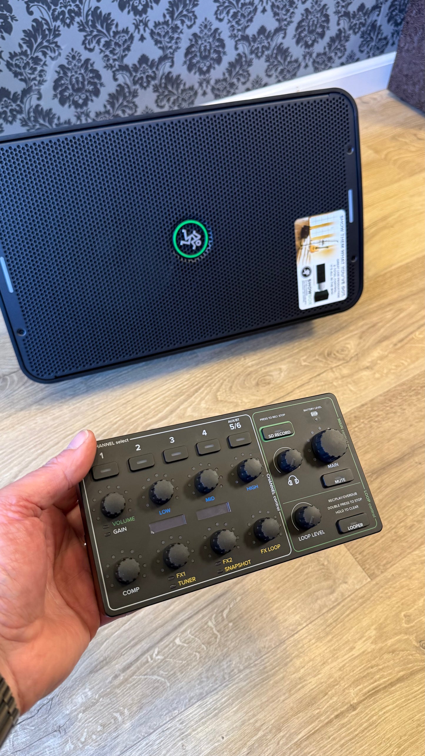Mackie ShowBox mobiele PA-speaker & mixer