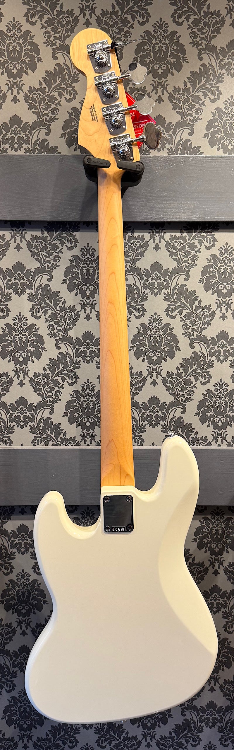 Fender Standard Jazz Bass Olympic White