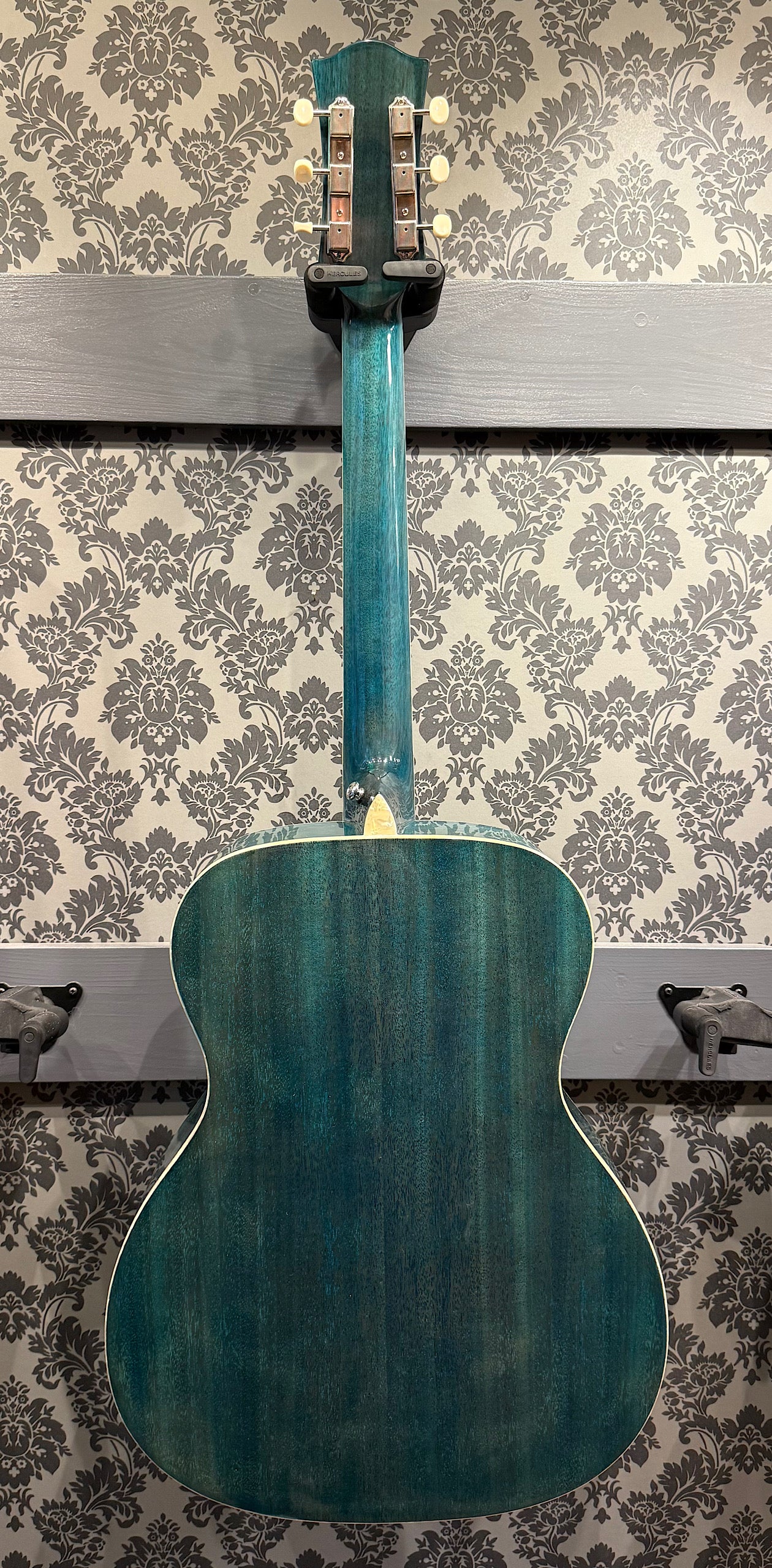 Richwood HSA-55-LB Heritage Series auditorium, solid spruce top