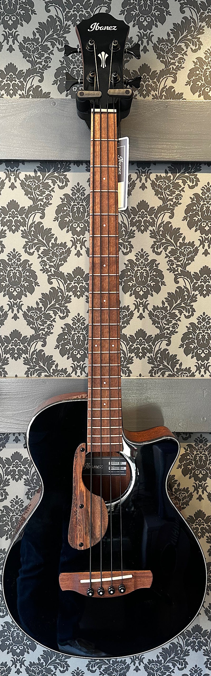 Ibanez AEGB24E-BKH Acoustic Bass