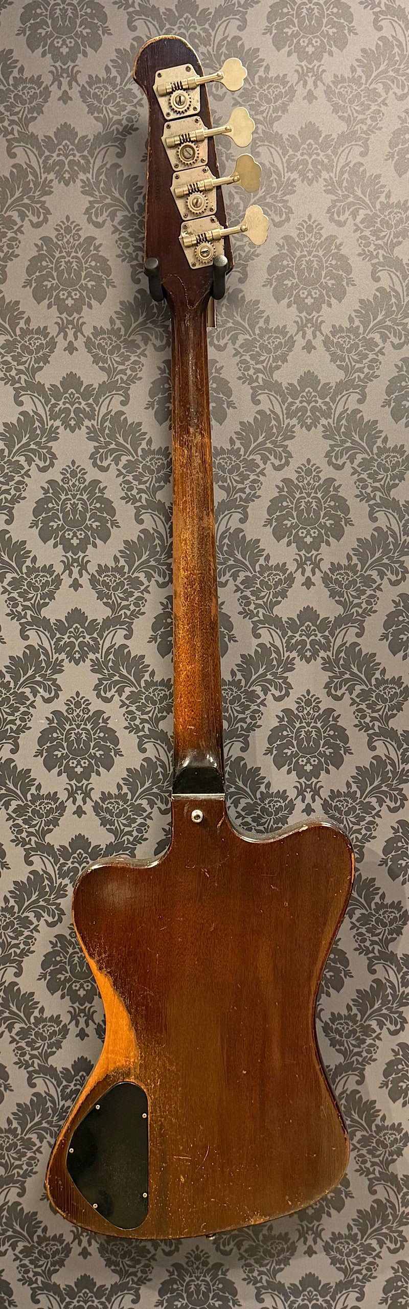 Gibson Thunderbird IV (Non-Reverse) 1968 sunburst bass (occasion)