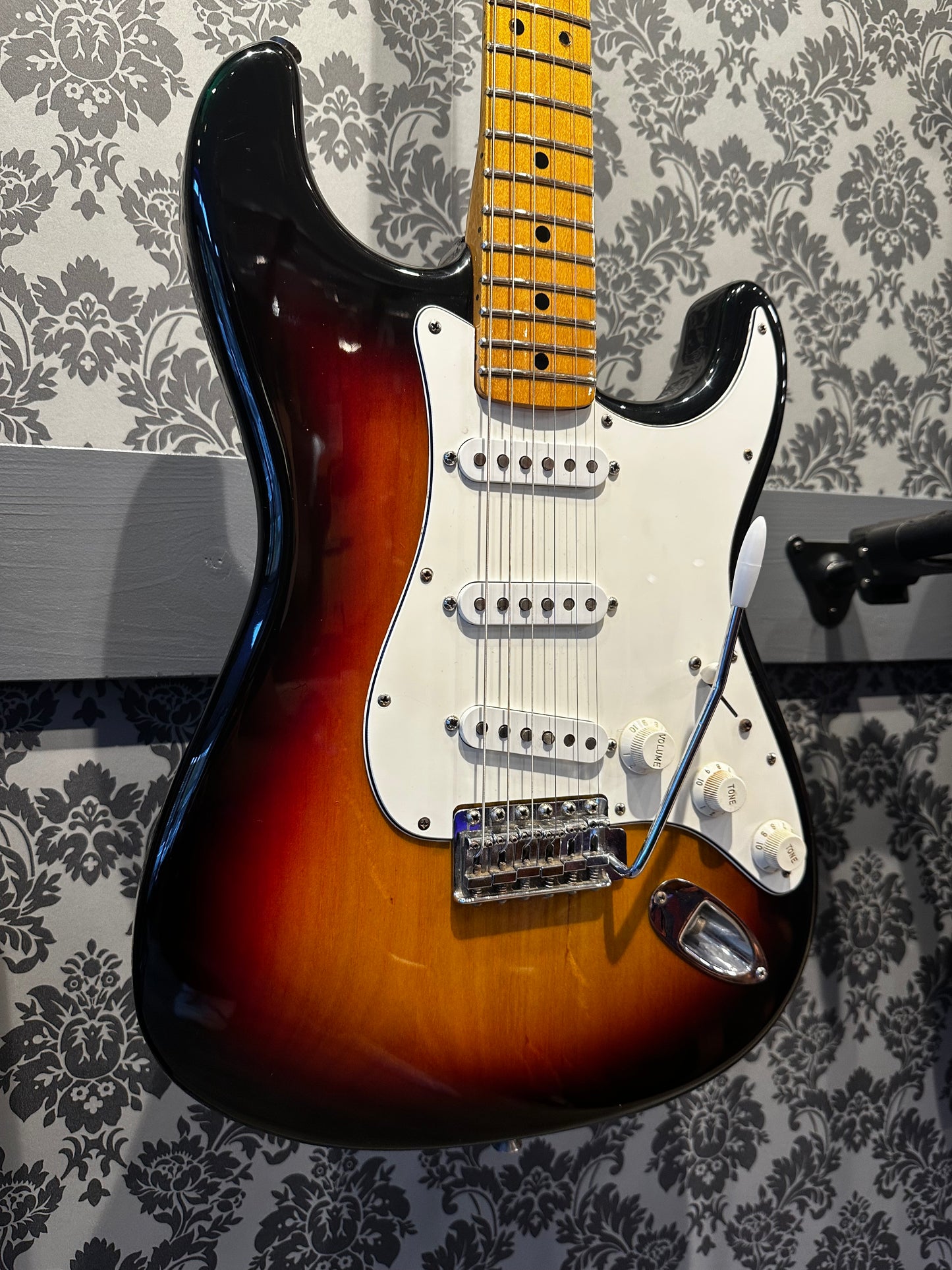 Fender Stratocaster 1974 Sunburst Incl. case (occasion)