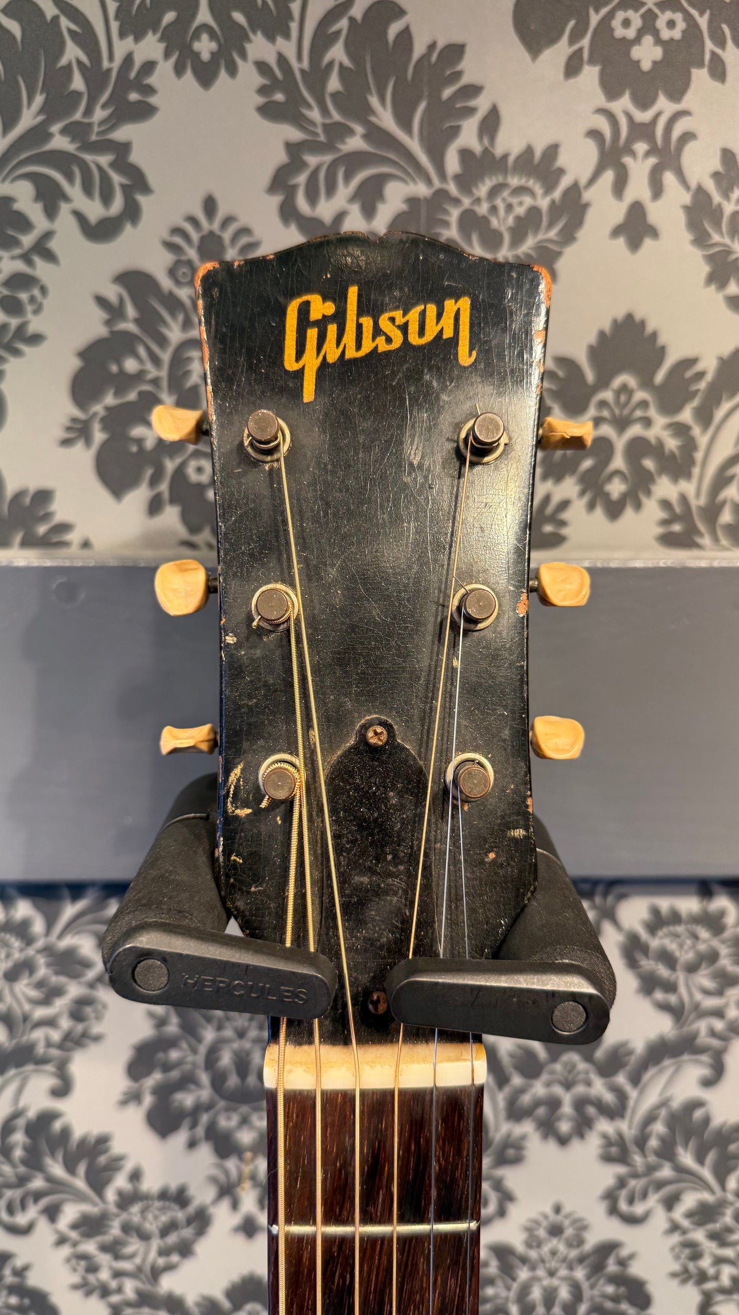 Gibson LG-2 1947 incl.case (occasion)