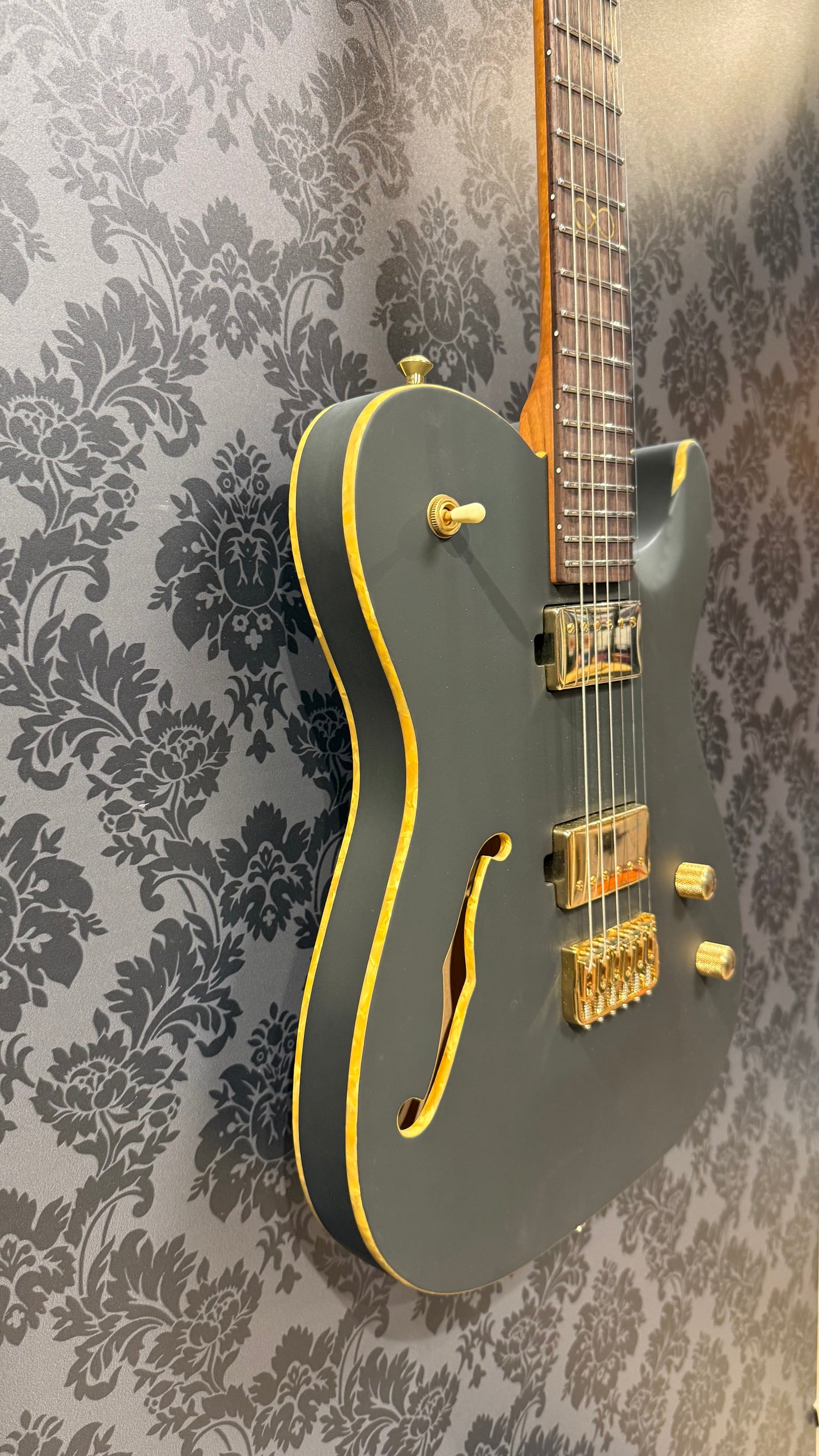 Chapman Chris Robertson Slate Black