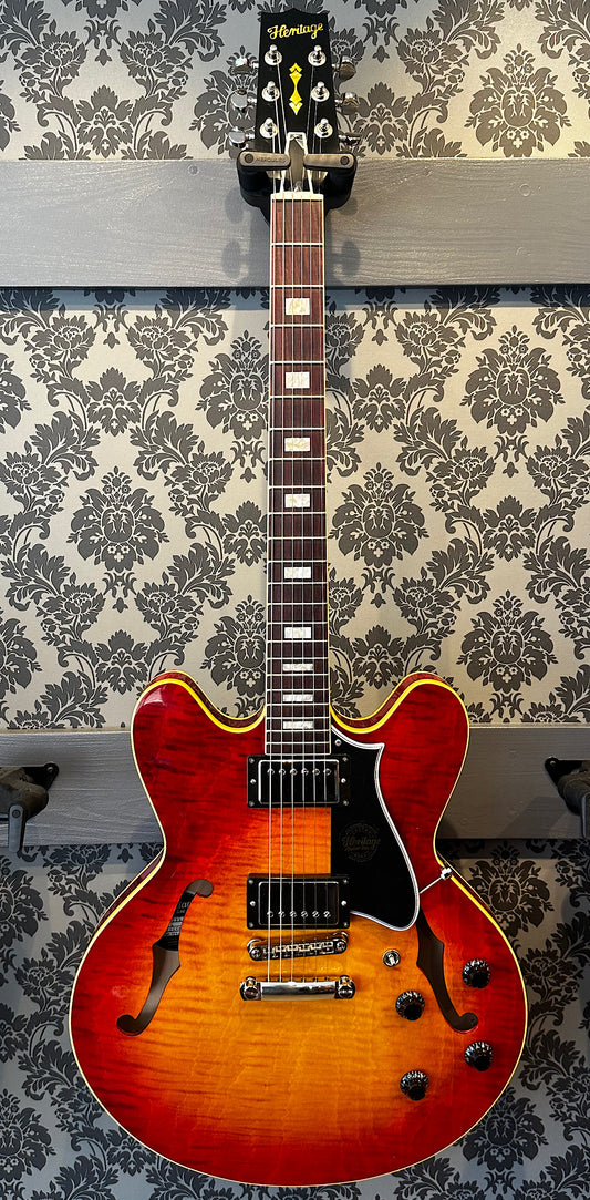 Heritage H-535 Custom Core Dark Cherry Sunburst Incl. case