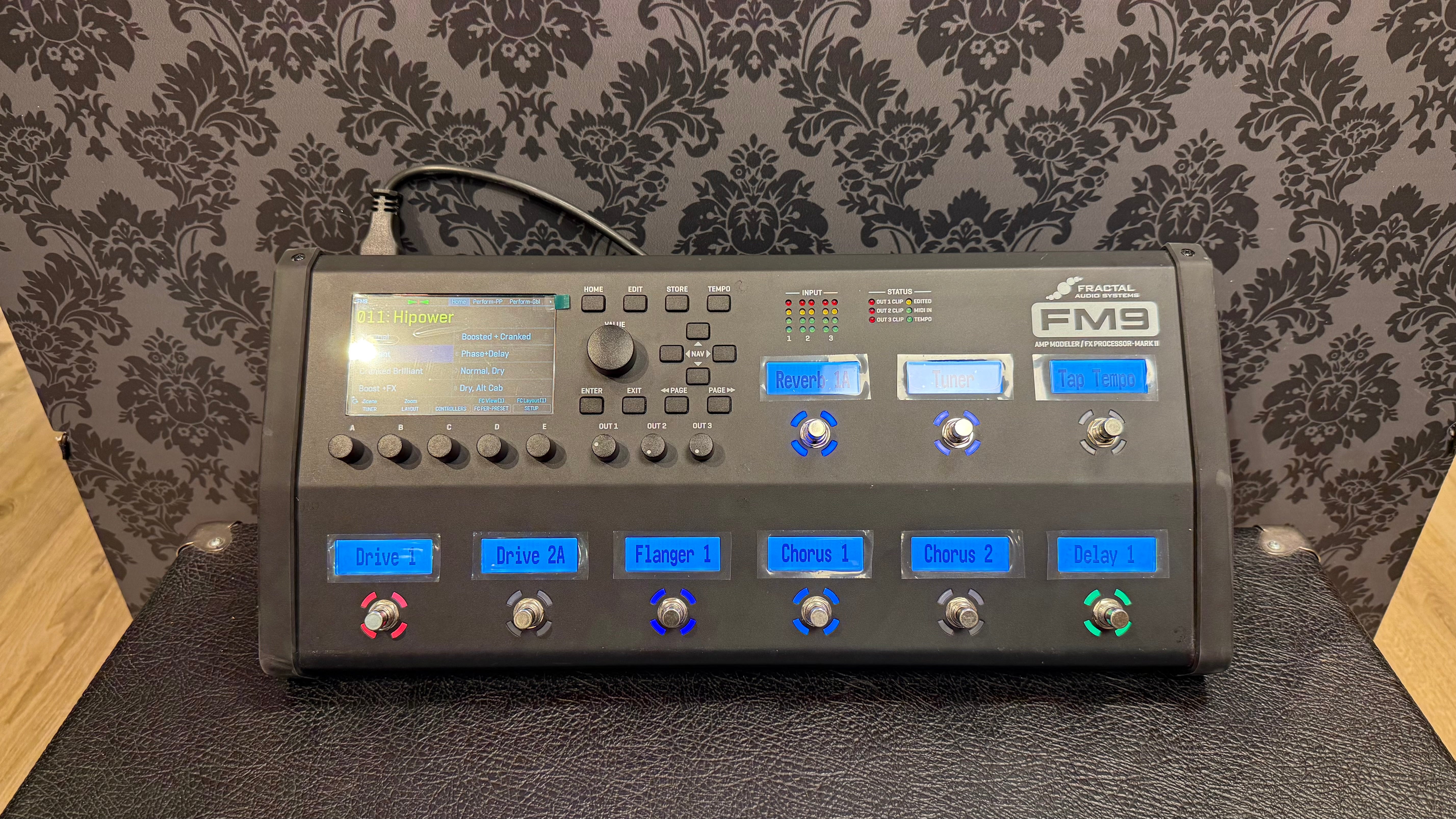 Fractal Audio FM9 MK II Turbo with G66 Redsound FR FR set