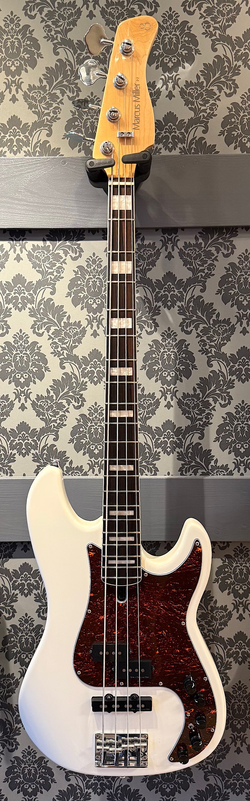 Sire Marcus Miller P7 V2 Olympic White (occasion)