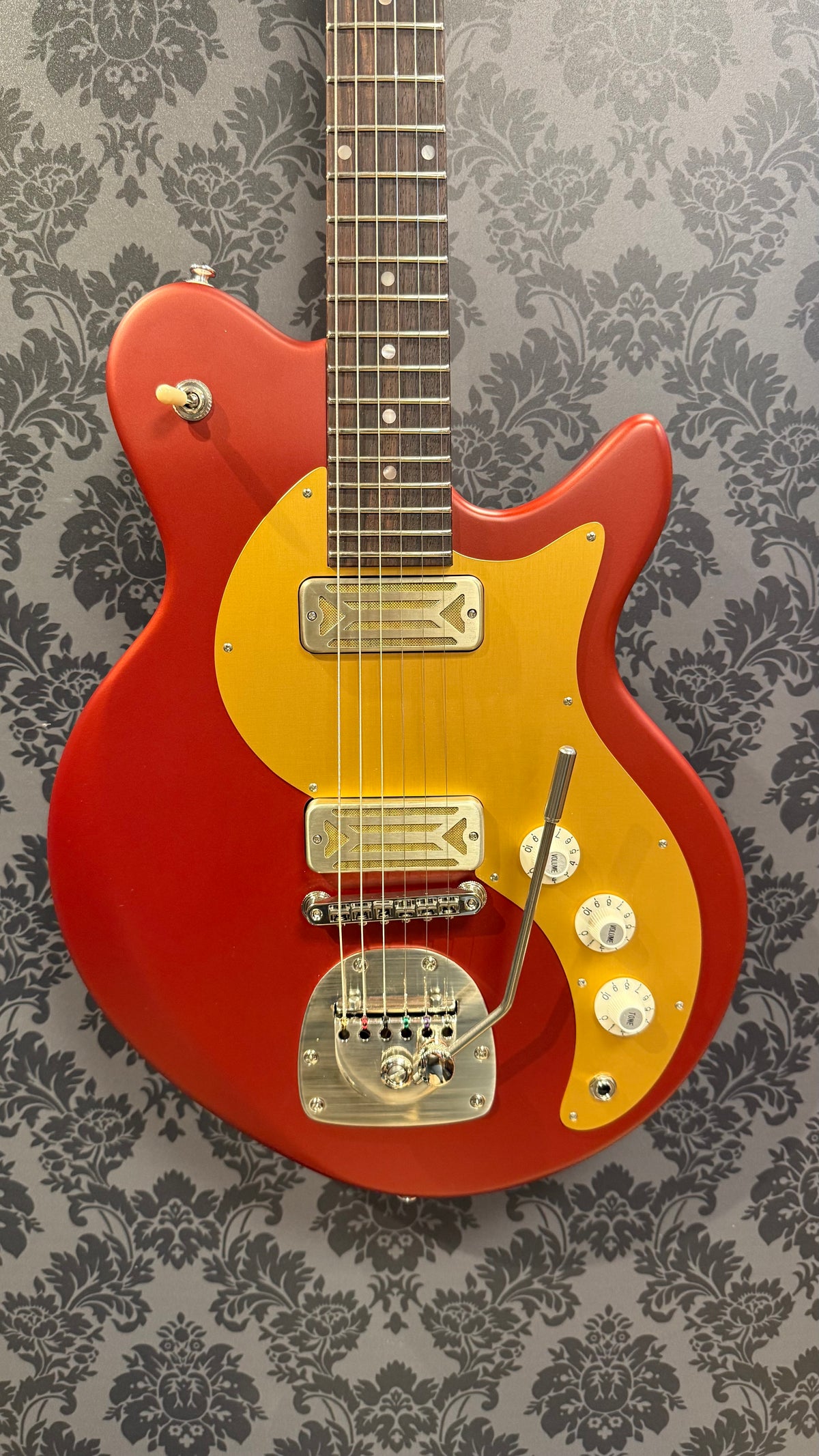 Eastman Fullertone Offset'62 Dakota Red incl.bag