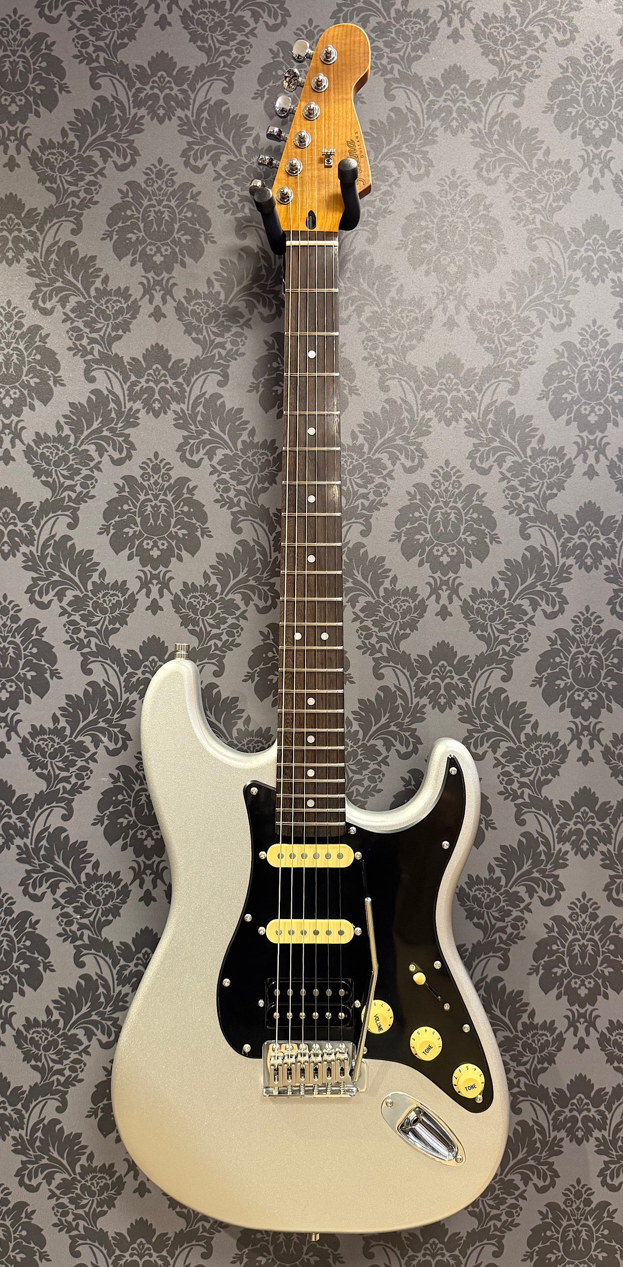 Patina PS-4 Silver Metallic Nitro