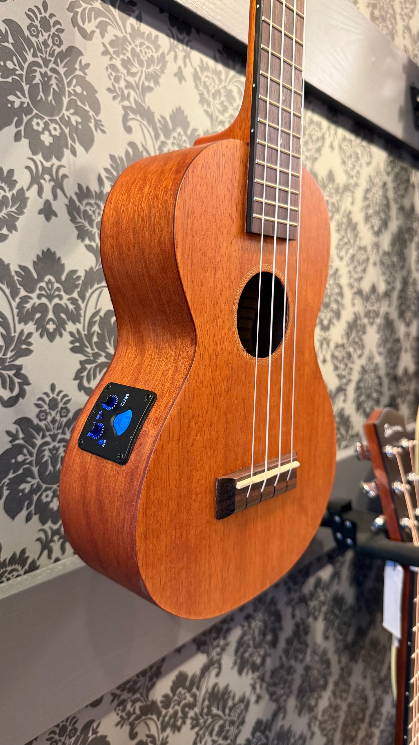 Mahalo MJ-2 Java Series Concert Ukulele
