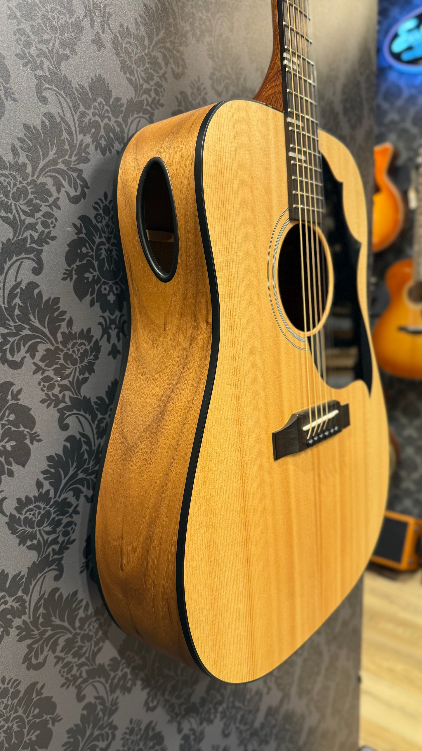 Gibson Generation Collection G-Bird Nat incl. bag (occasion)