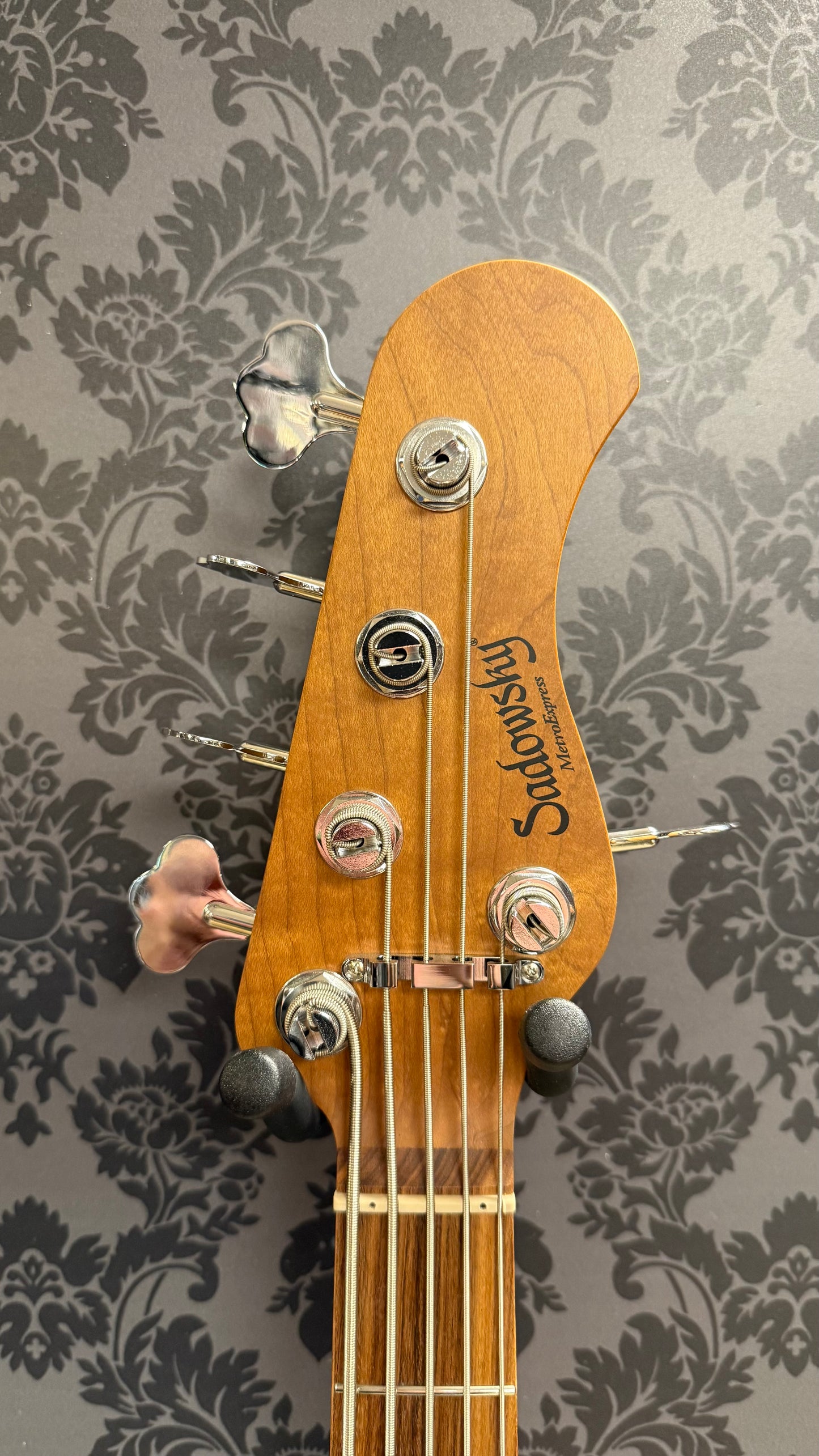 Sadowsky MetroExpress Vintage J/J Bass 5-String Olympic White SHP CH