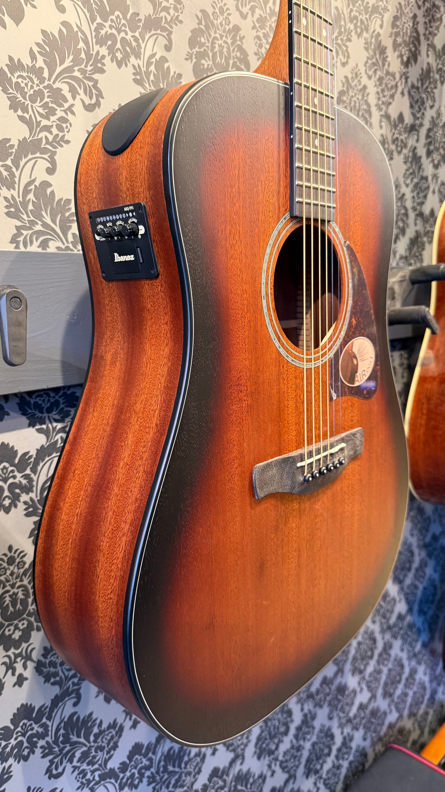 Ibanez AAD54E-OMH Open Pore Mahogany Sunburst