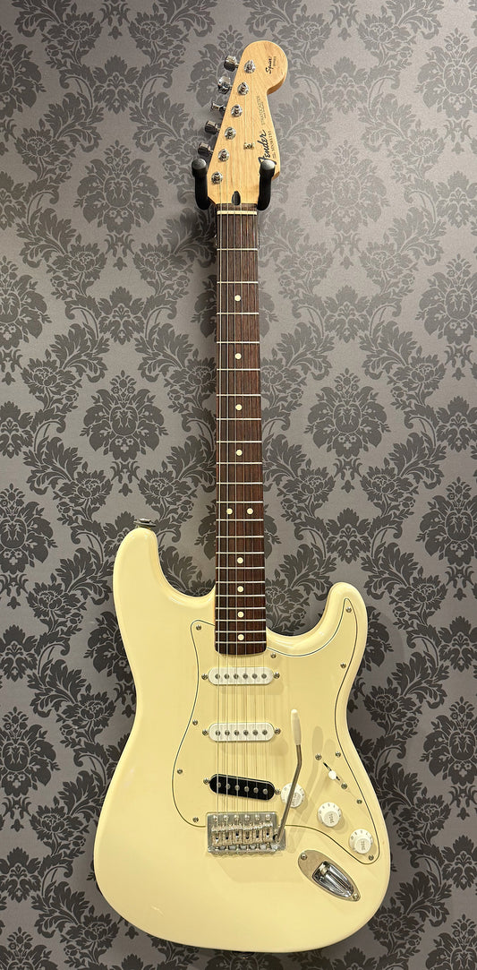 1995 Fender Squier Series (Mexico-made) Stratocaster OW (occasion)