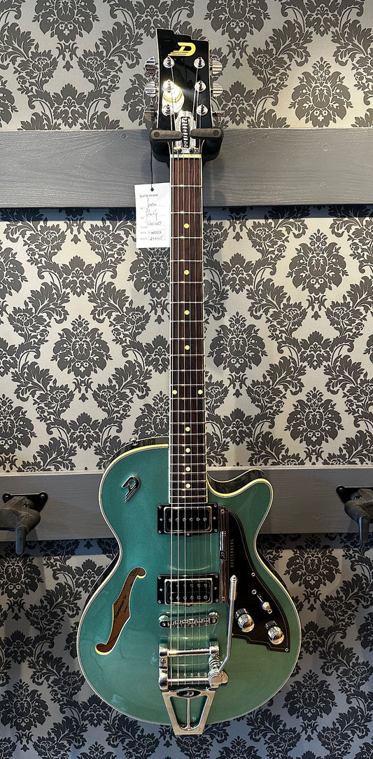 Duesenberg Starplayer TV Catalina Harbor Green Incl. case