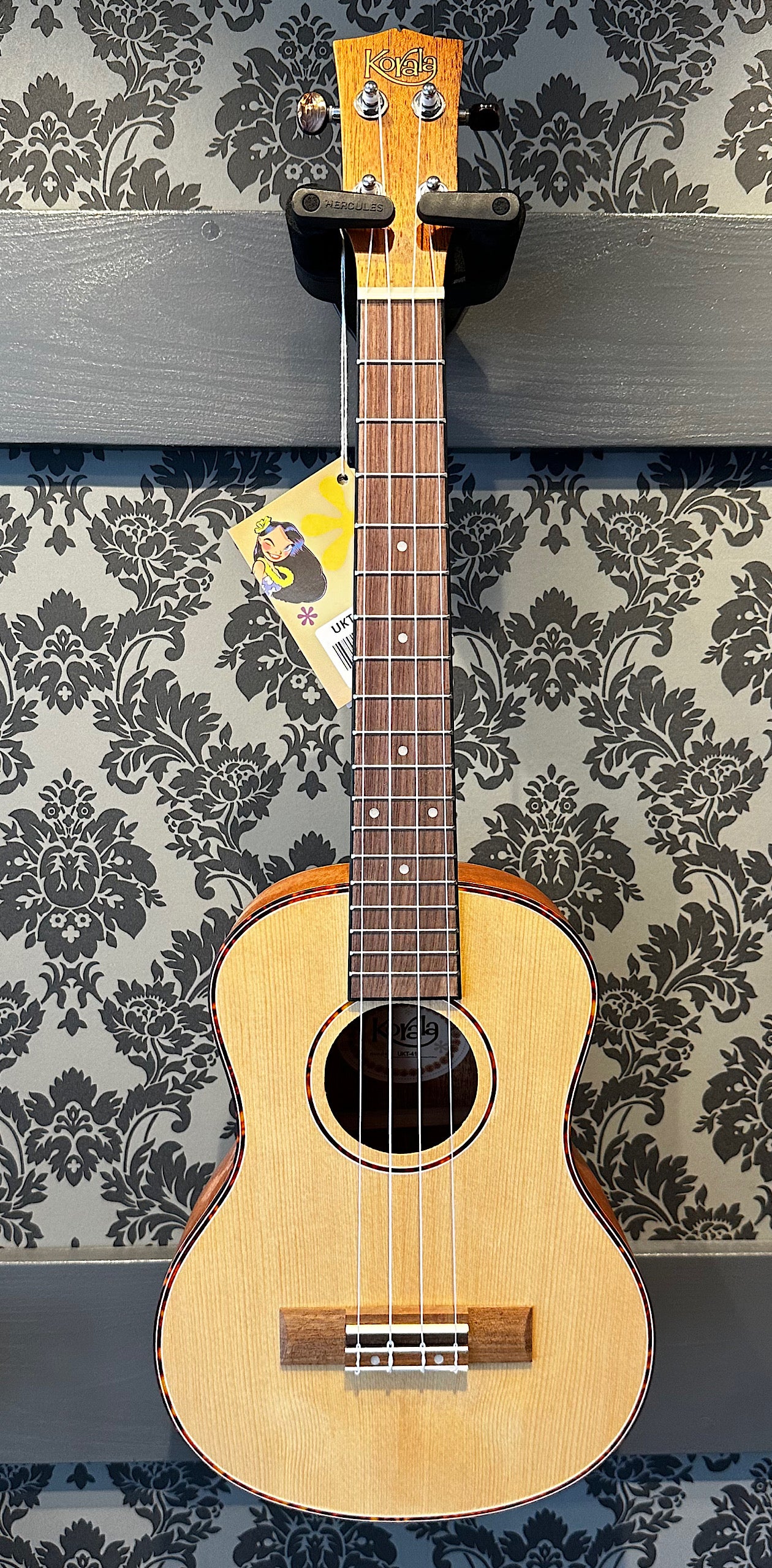 Korala UKT-410 Tenor Ukelele