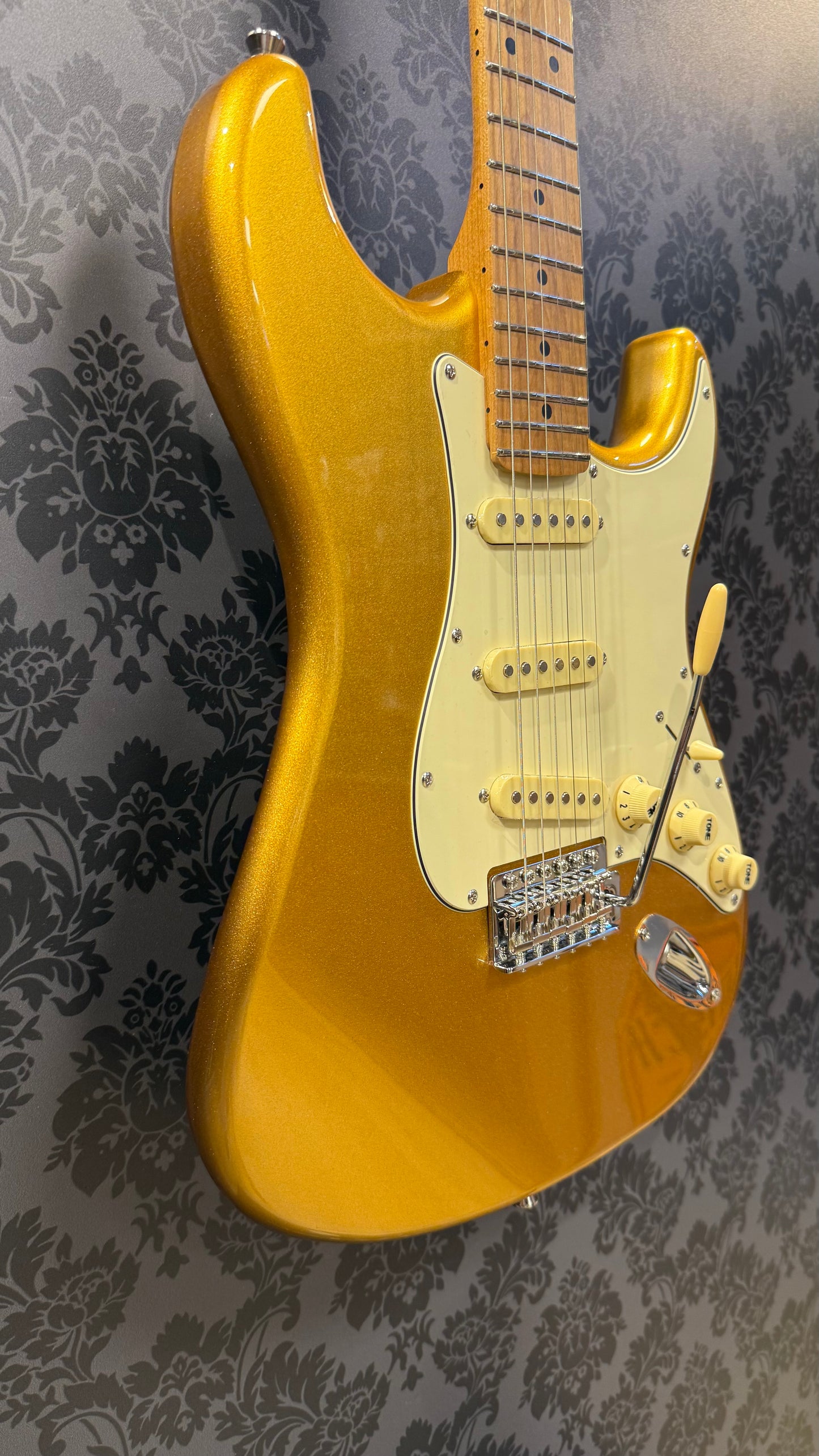 JET Guitars JS-300 Gold