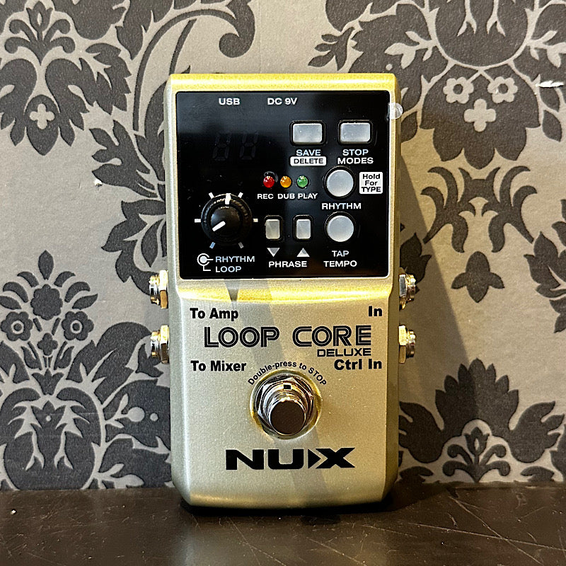 Nux Loop Core Deluxe – plus footswitch