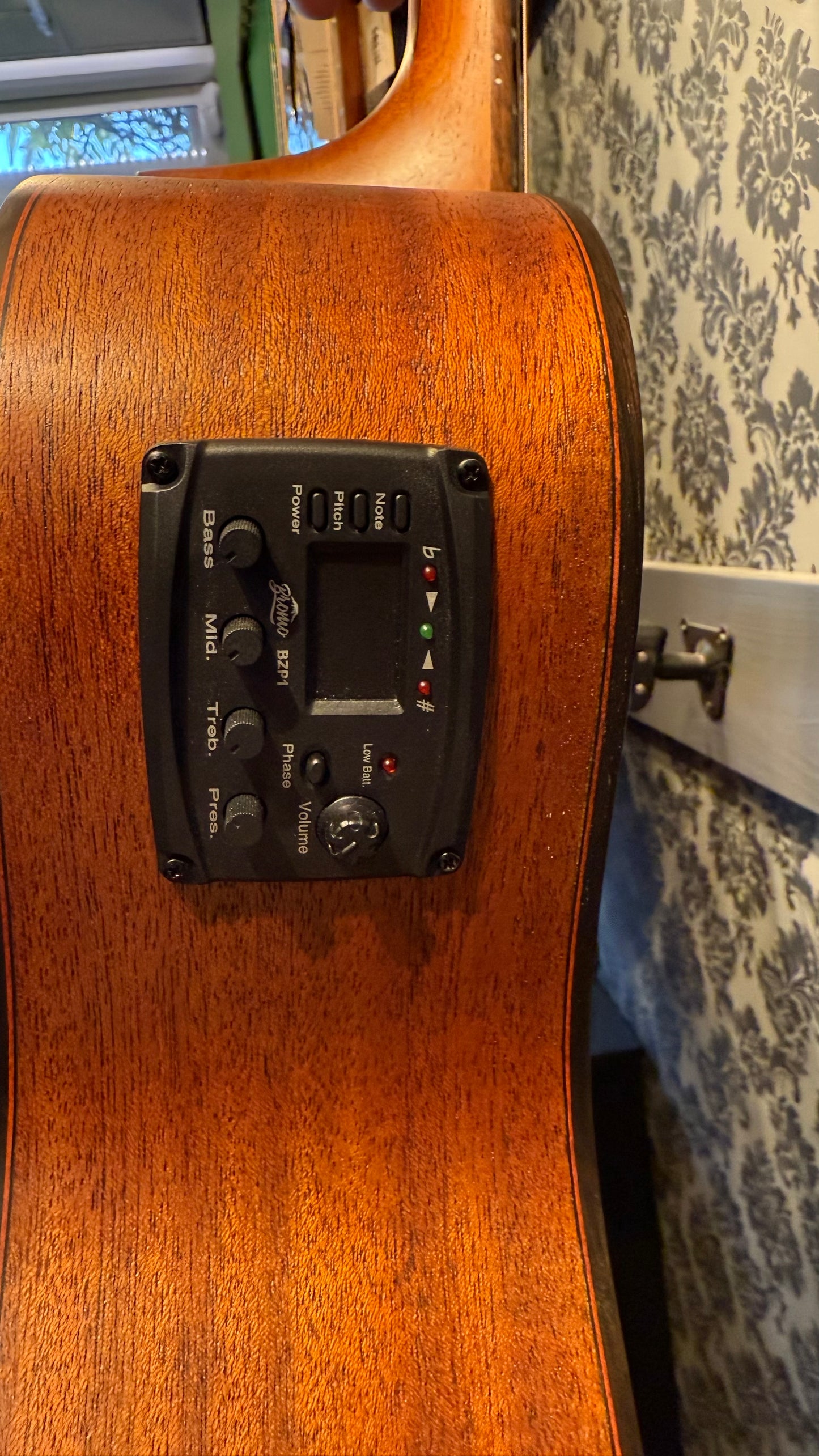 Bromo BAT-2M CE Tahoma Mahogany