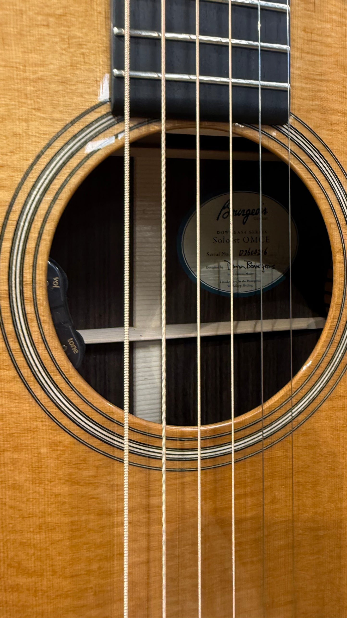 Bourgeois Down East OMCE Soloist+case