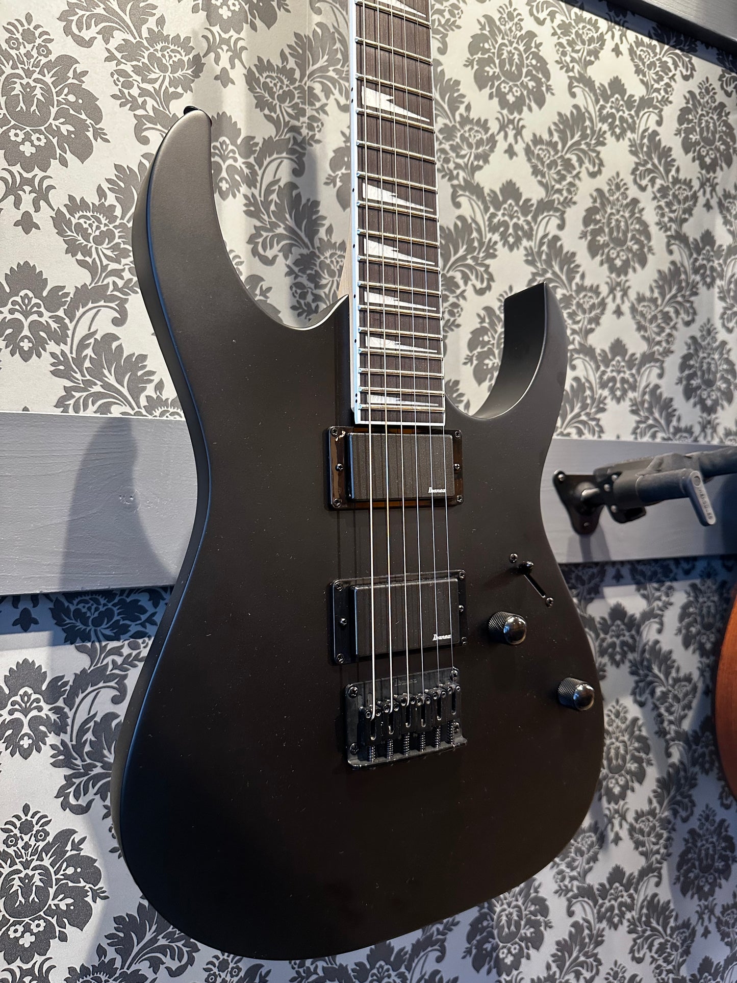 Ibanez GRG121-DXBKF Black Flat