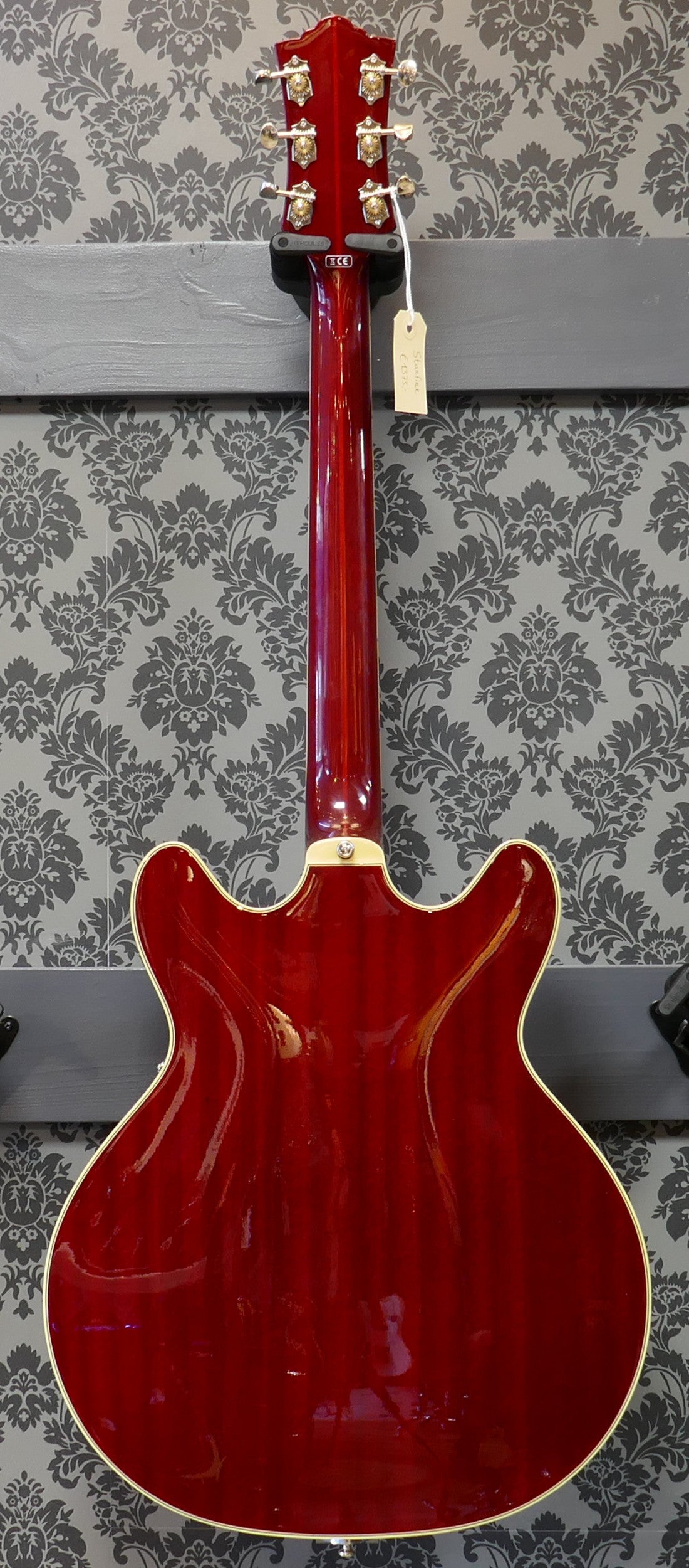 Guild Starfire V Cherry Red Incl. Case