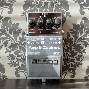 Boss IR-2 amp & cabinet