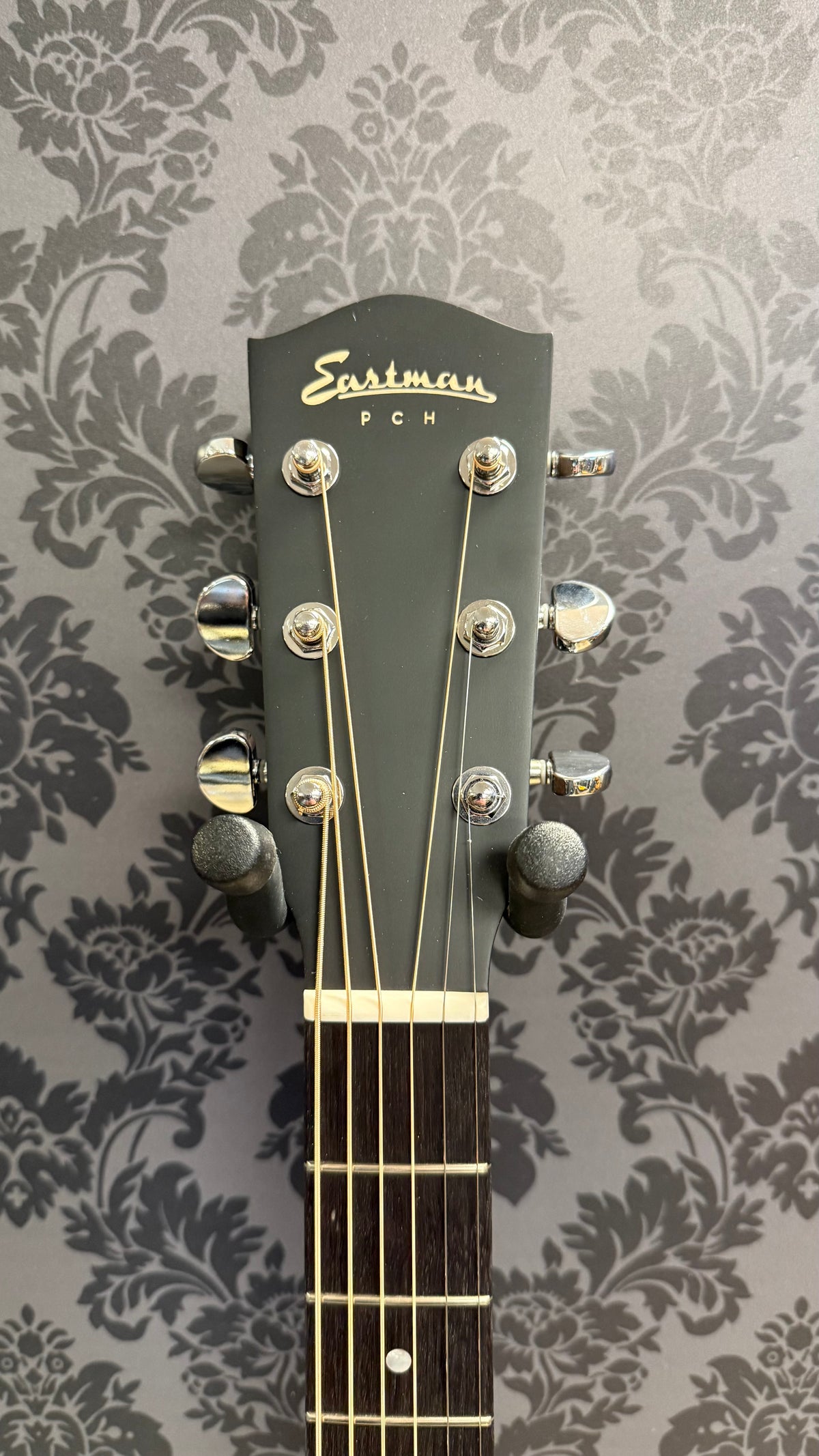 Eastman PCH2-OM Classic incl.gigbag