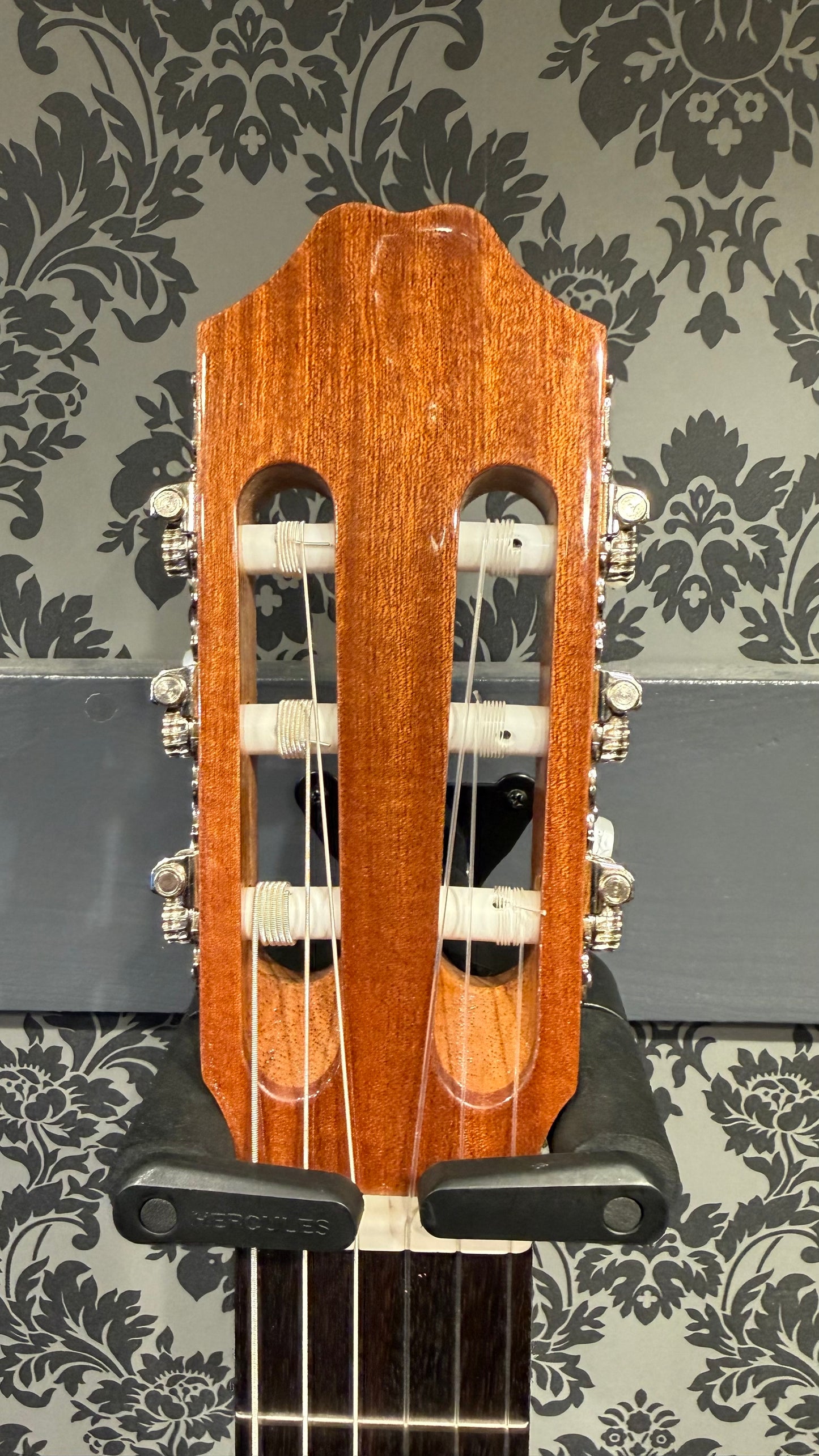 Juan Salvador 2C-S 7/8 Señorita