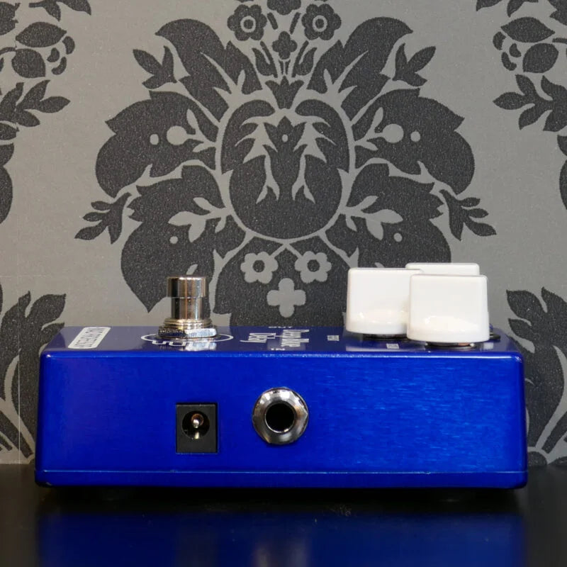 Mad Professor Deep Blue Delay