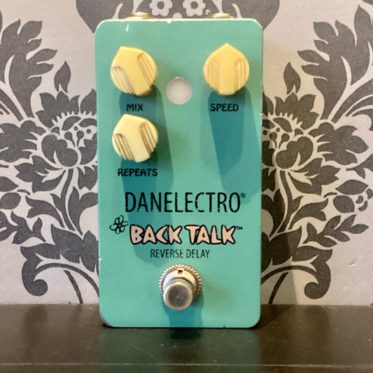 Danelectro terug praten omgekeerde vertraging