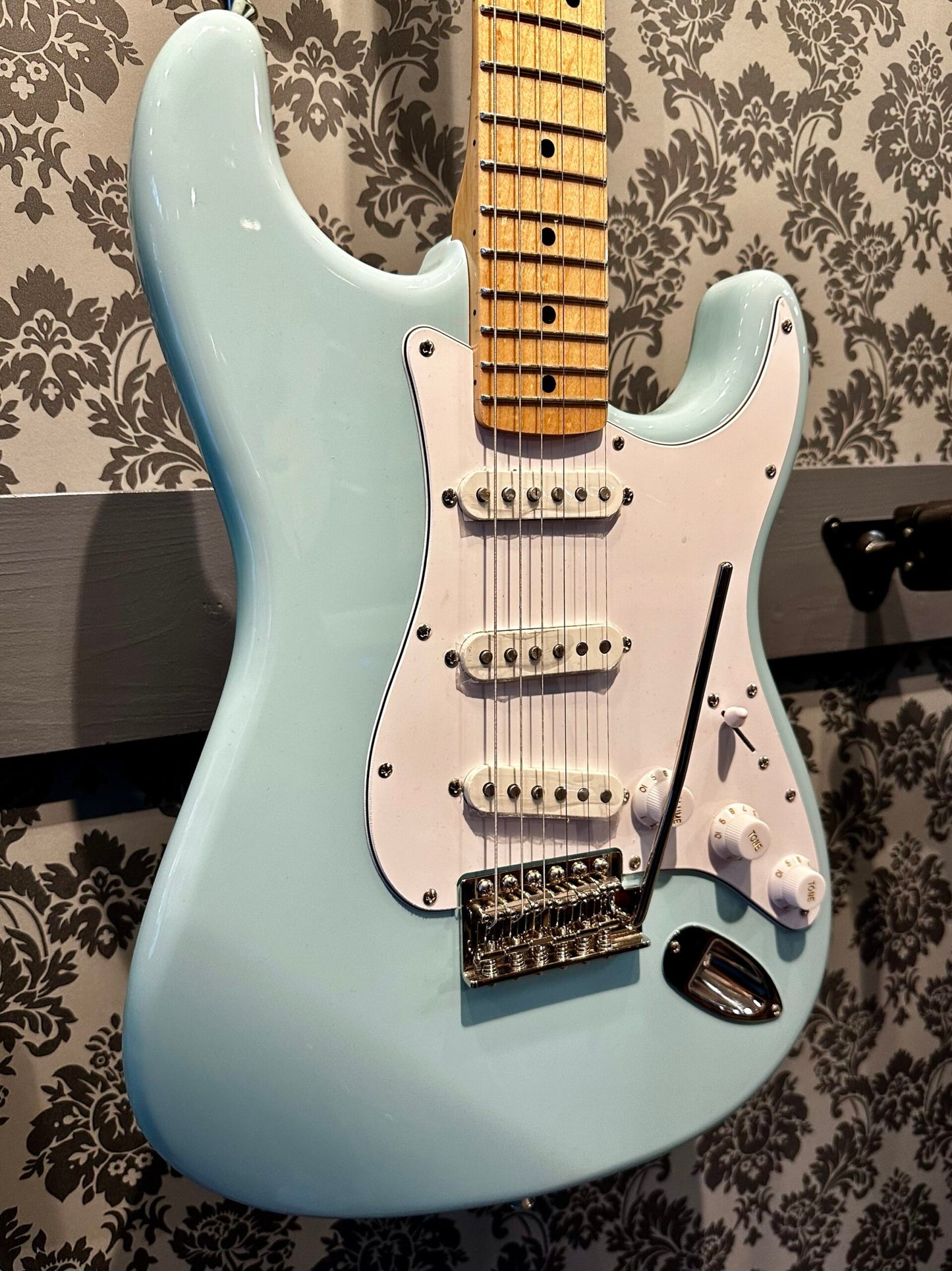 Tokai AST52 Daphne Blue