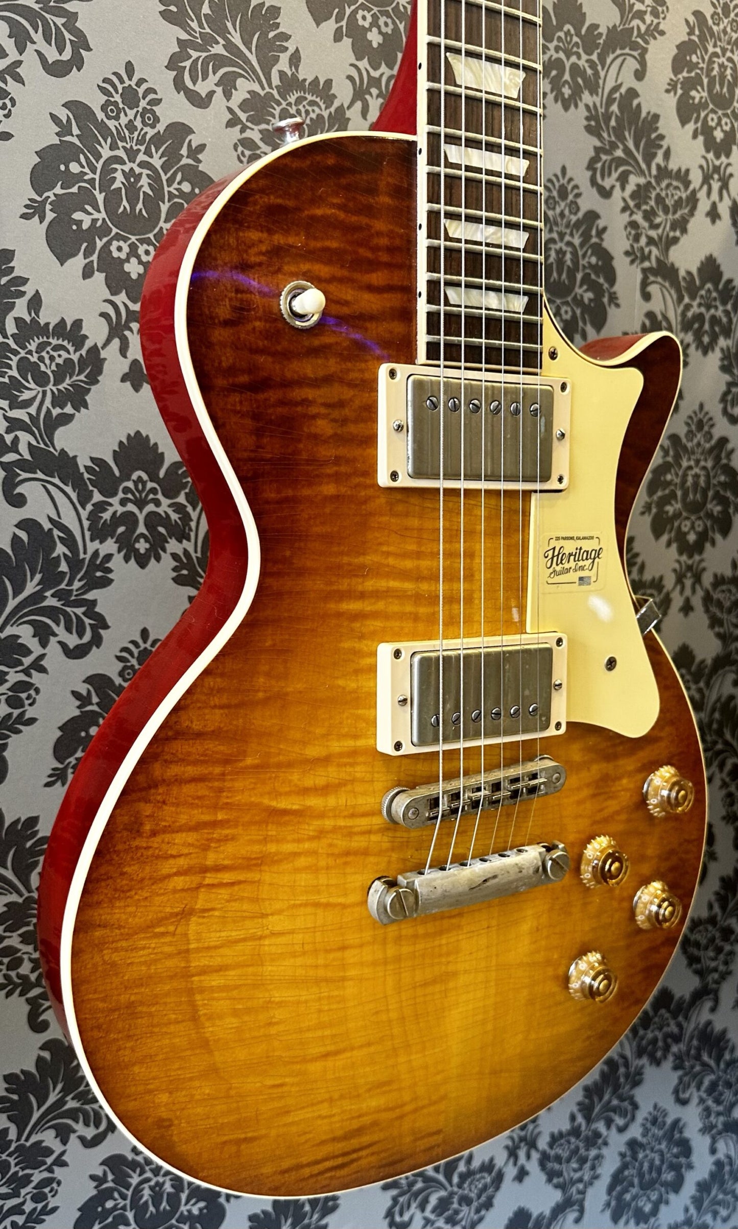 Heritage H-150 Dirty Lemon Burst Aged Incl. Case