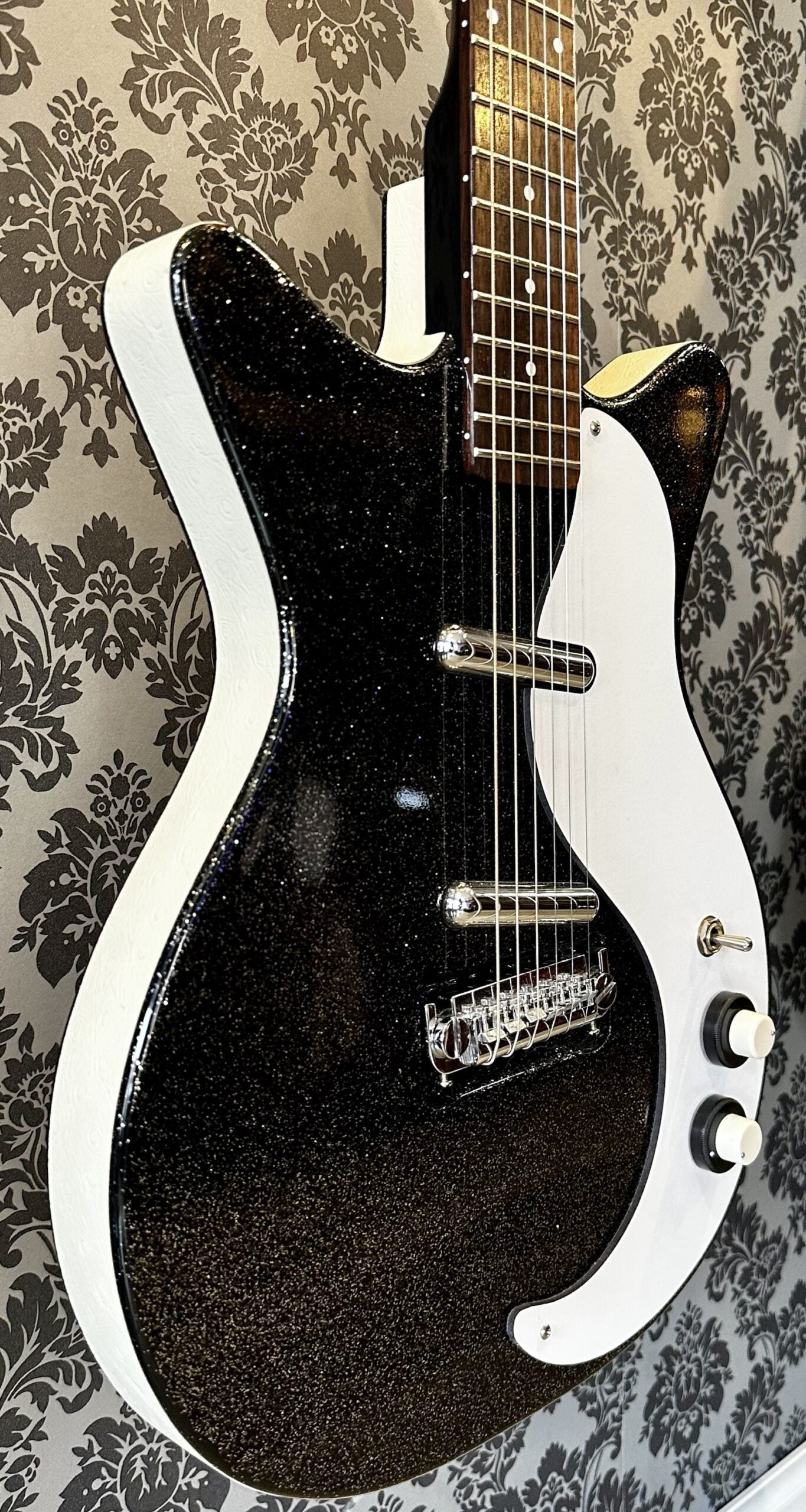 Danelectro 59 DC Black Metal Flake