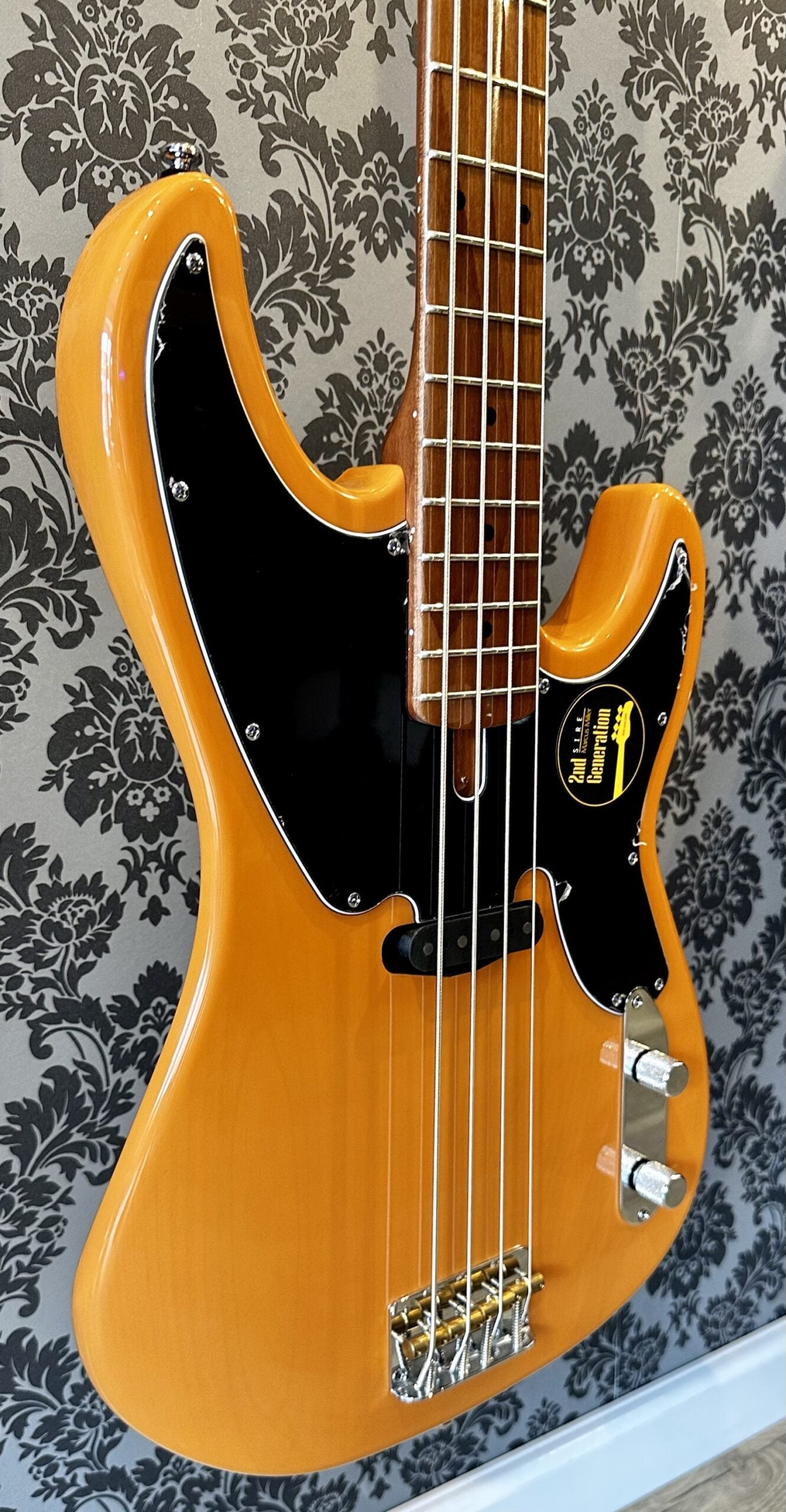 Sire Marcus Miller D5 Butterscotch blonde