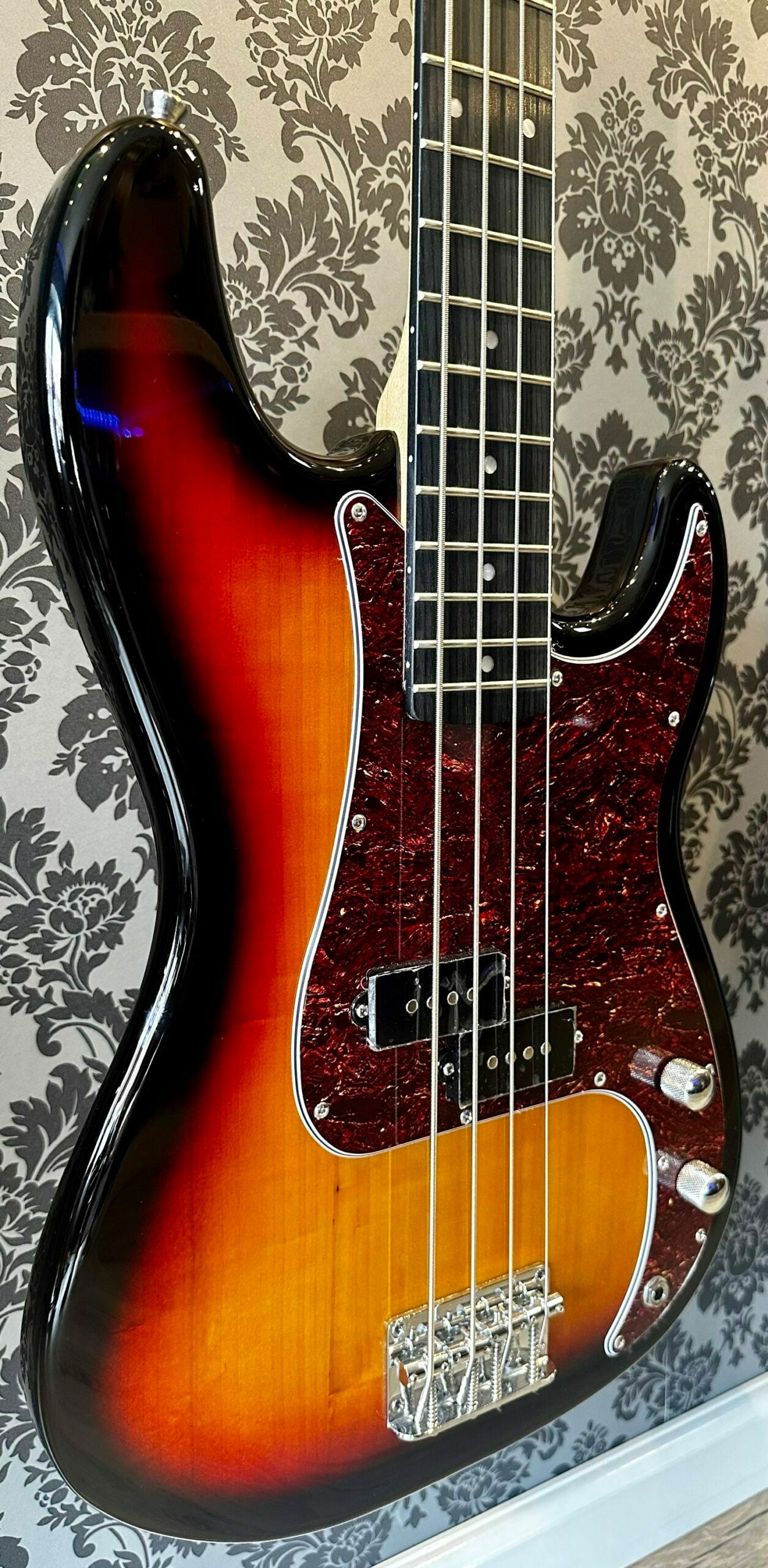 Eko VPB-100 sunburst